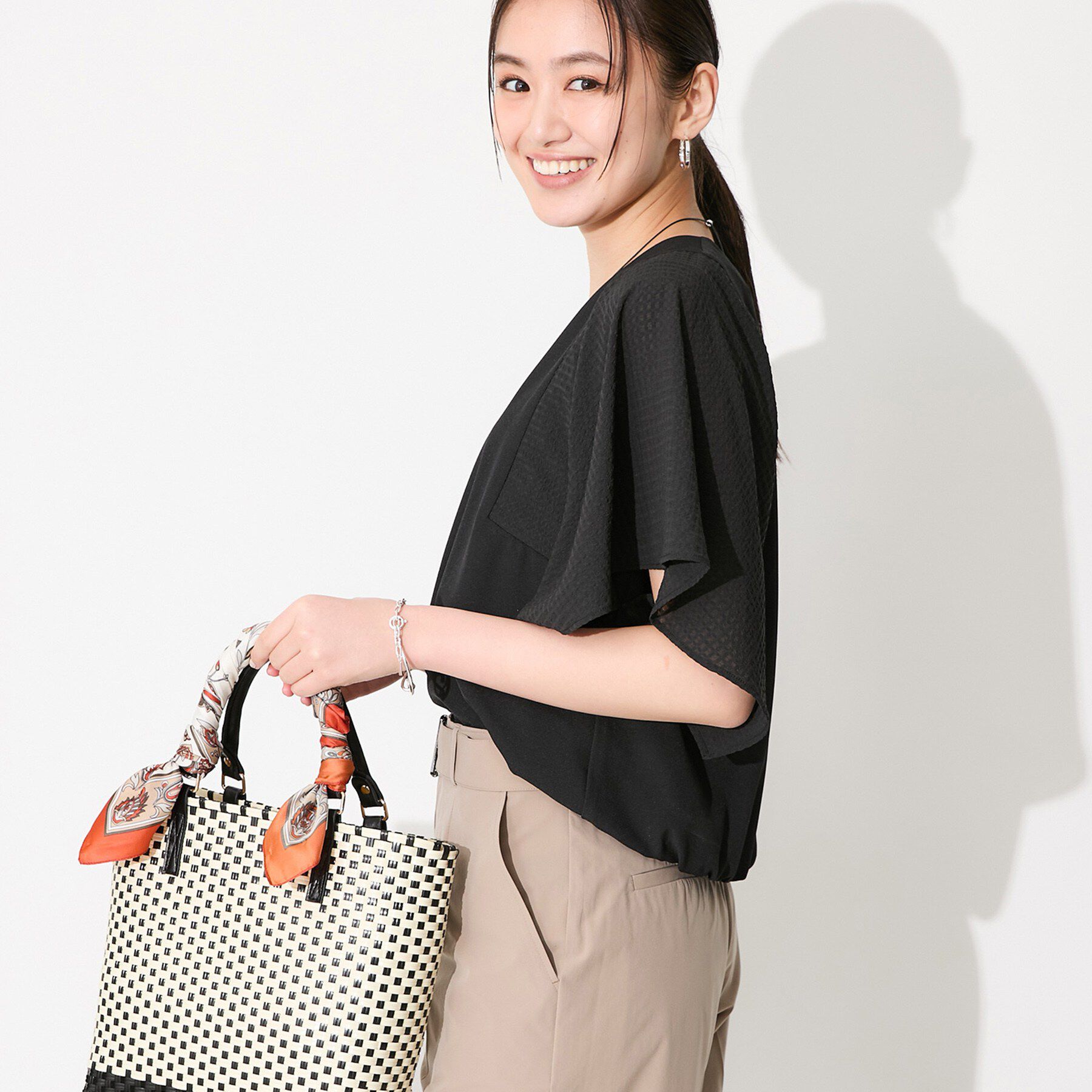 INDIVI「【洗える／シアーチェック柄】異素材コンビスリーブトップス」|Tシャツ・カットソー|