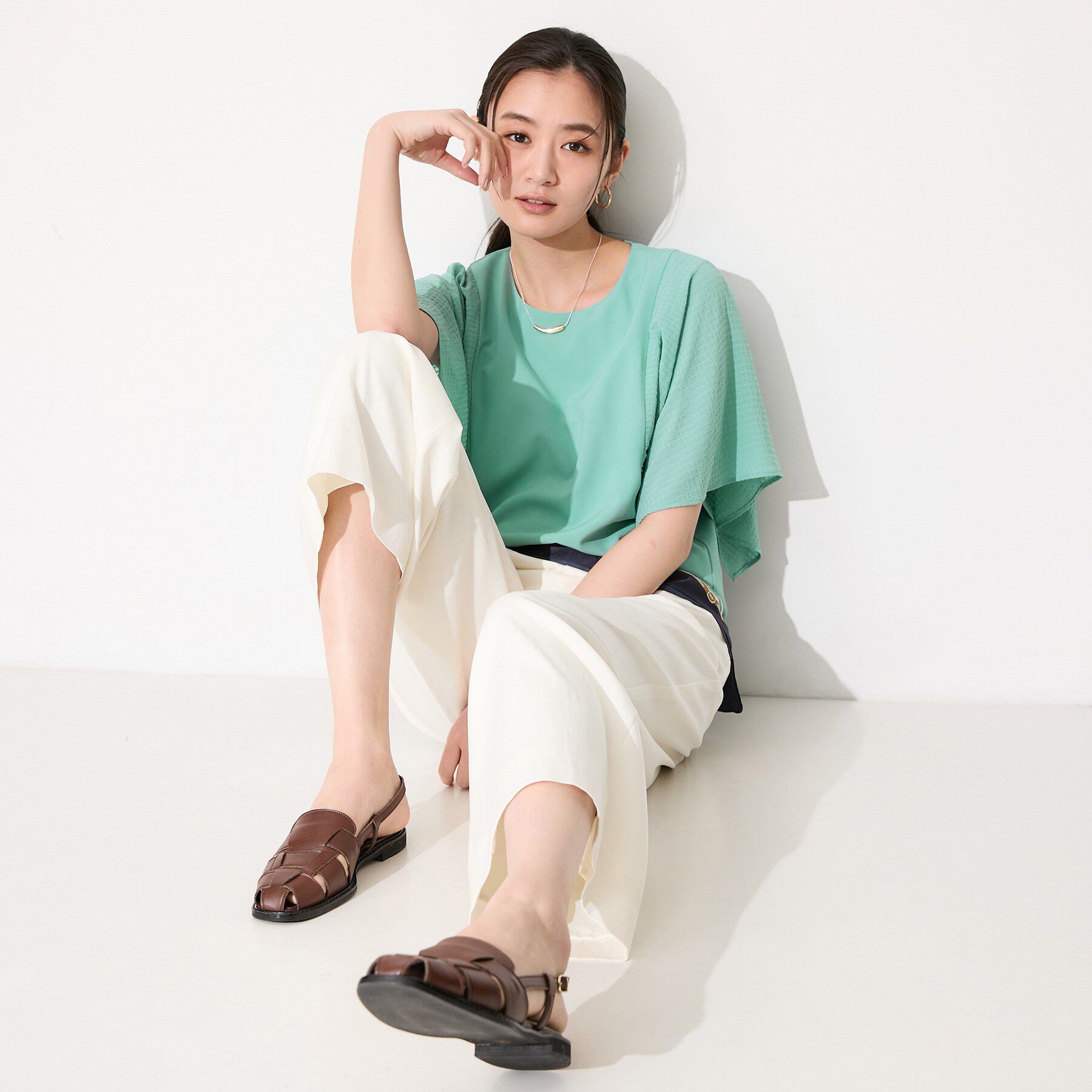 INDIVI「【洗える／シアーチェック柄】異素材コンビスリーブトップス」|Tシャツ・カットソー|