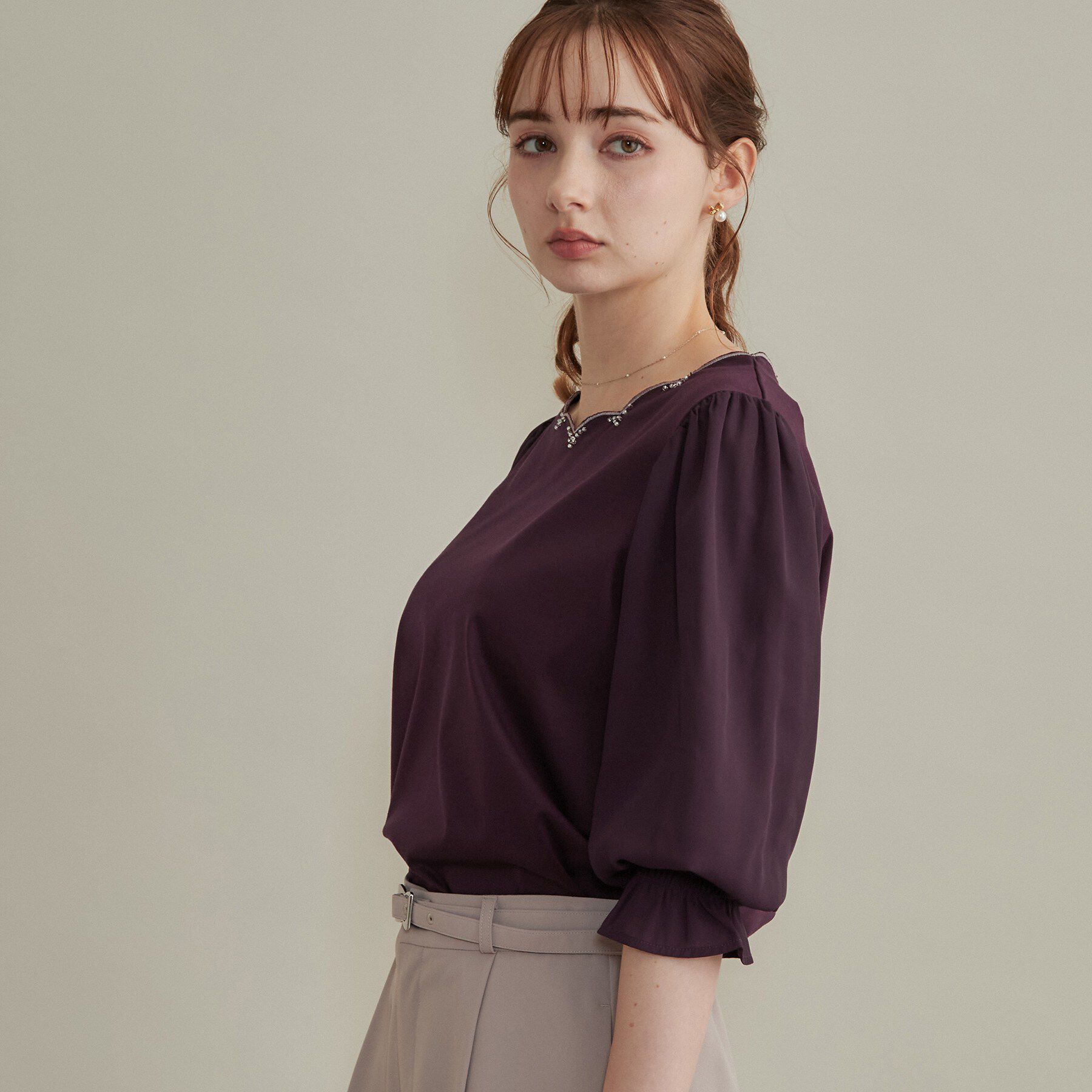 Couture broach「【顔まわり華やぐ・UVカット】スカラ刺繍トップス」|Tシャツ・カットソー|