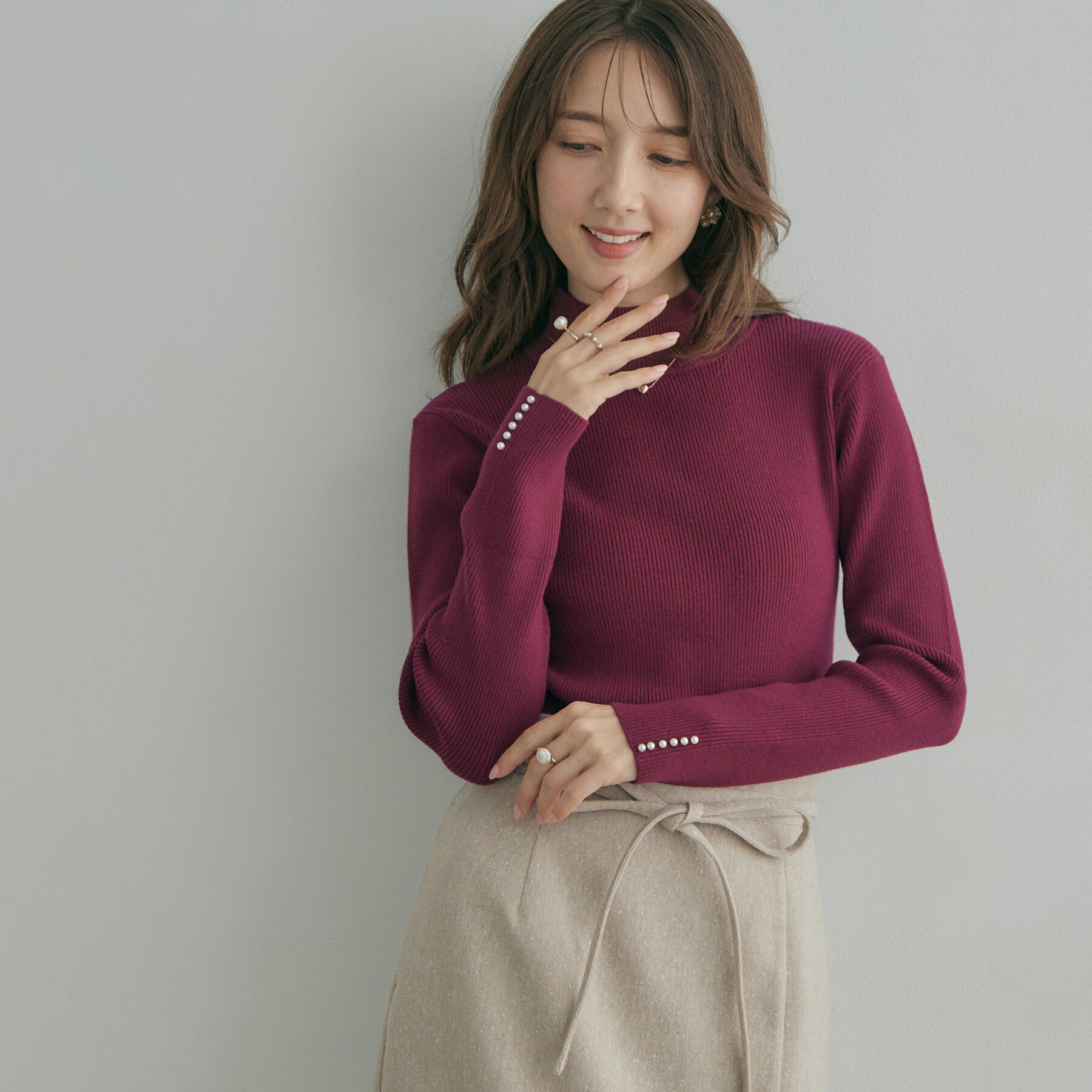 Couture broach「【大人フェミニンのBASIC】パール調リブニット【吸湿発熱・静電気防止・抗菌防臭・洗濯機可】」|ニット・セーター|