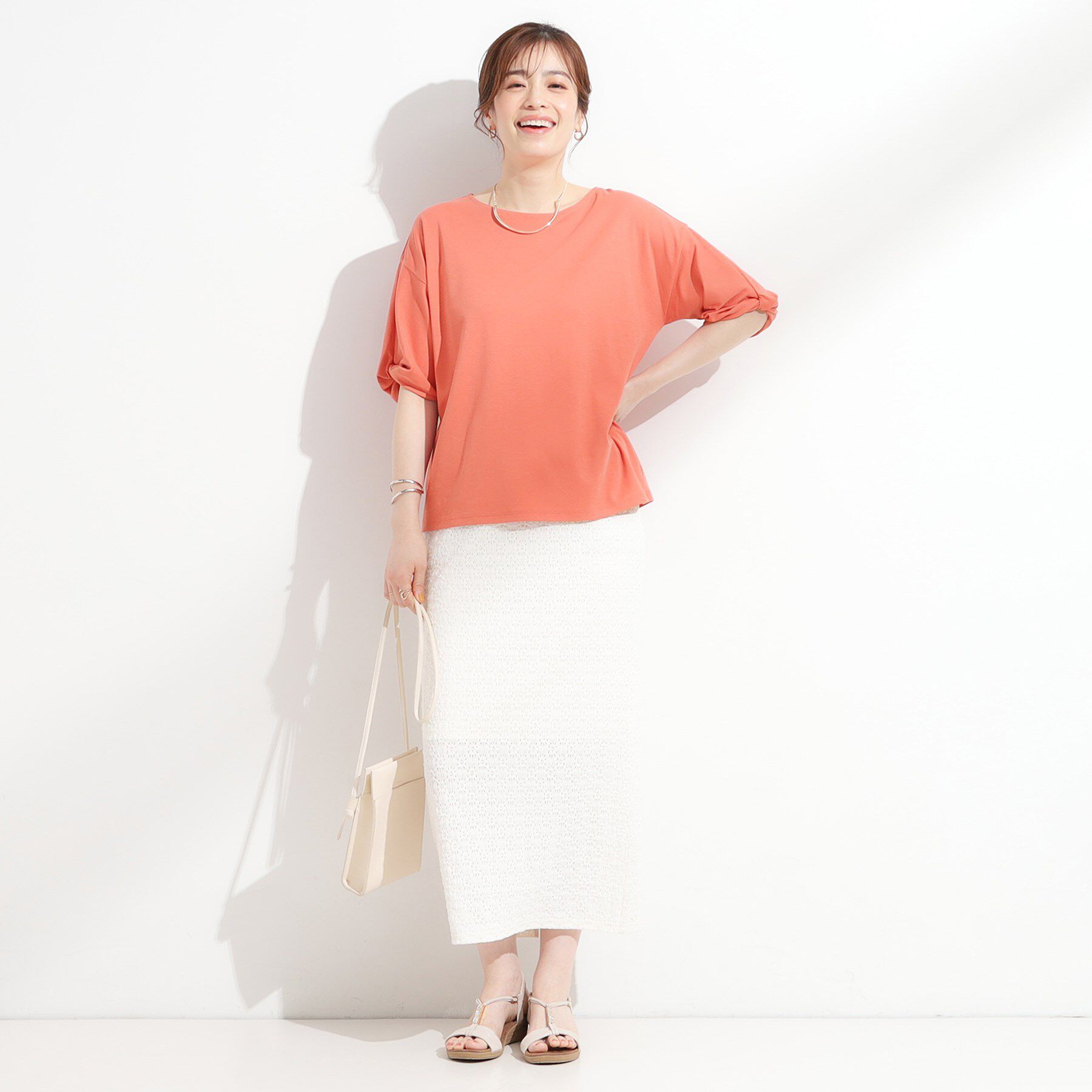 SHOO･LA･RUE「【ひんやり/洗える/S-LL】袖ねじりシルケットトップス」|Tシャツ・カットソー|