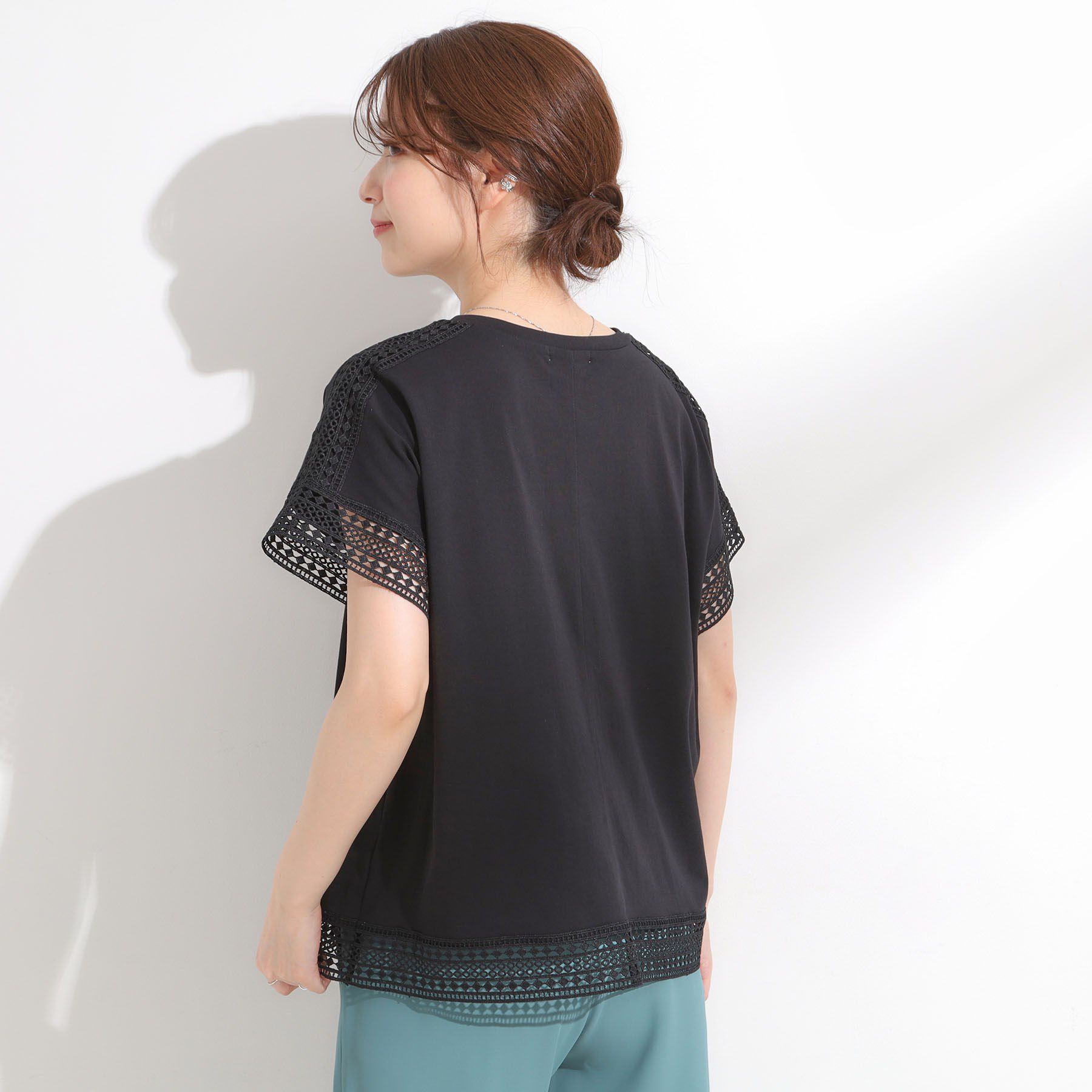 SHOO･LA･RUE「【S-LL/ひんやり】インせず決まる 楽してきれいなレース付きトップス」|Tシャツ・カットソー|