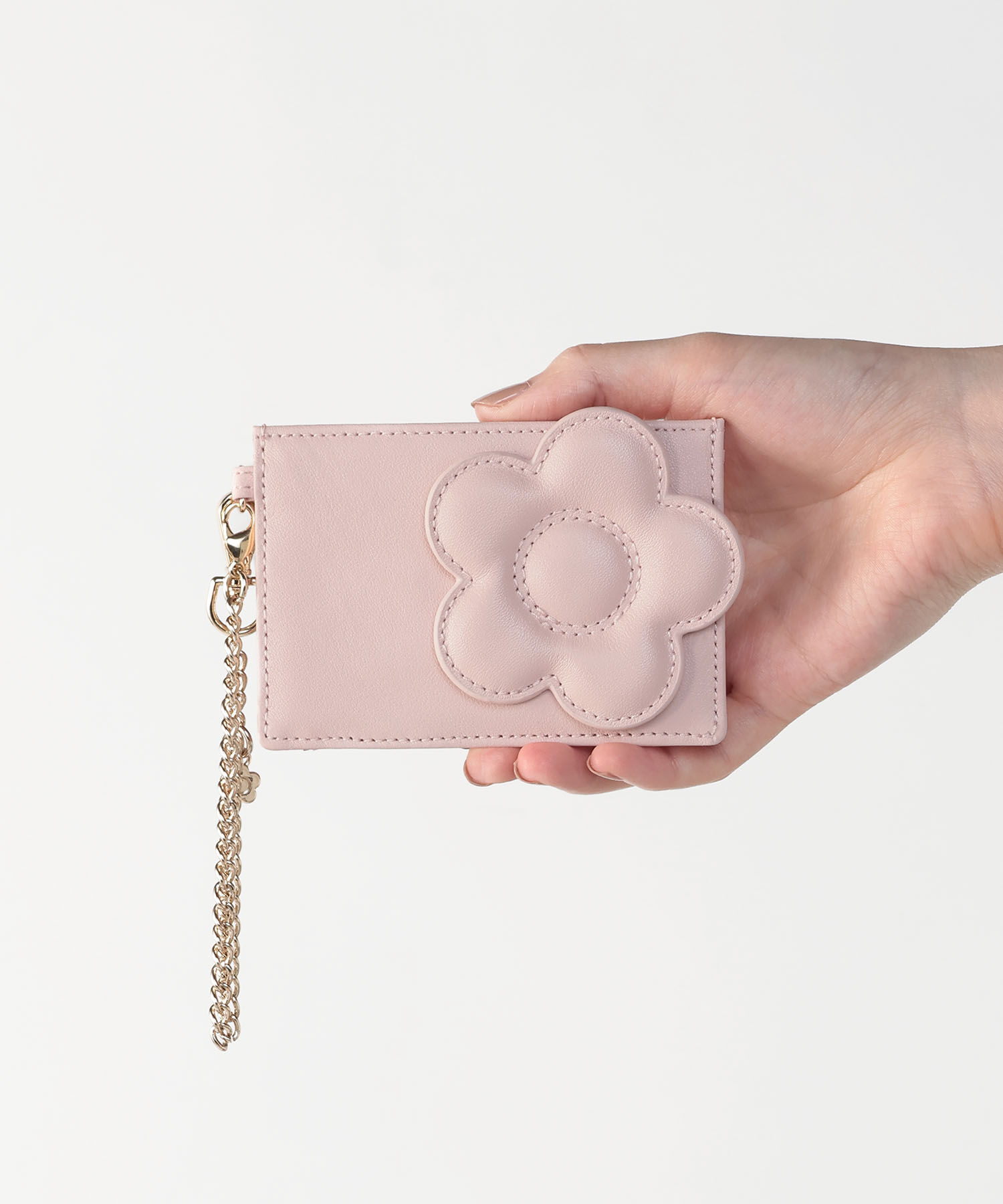 MARY QUANT「ビッグデイジーパッチ シングルパスケース」|定期入れ|ピンク