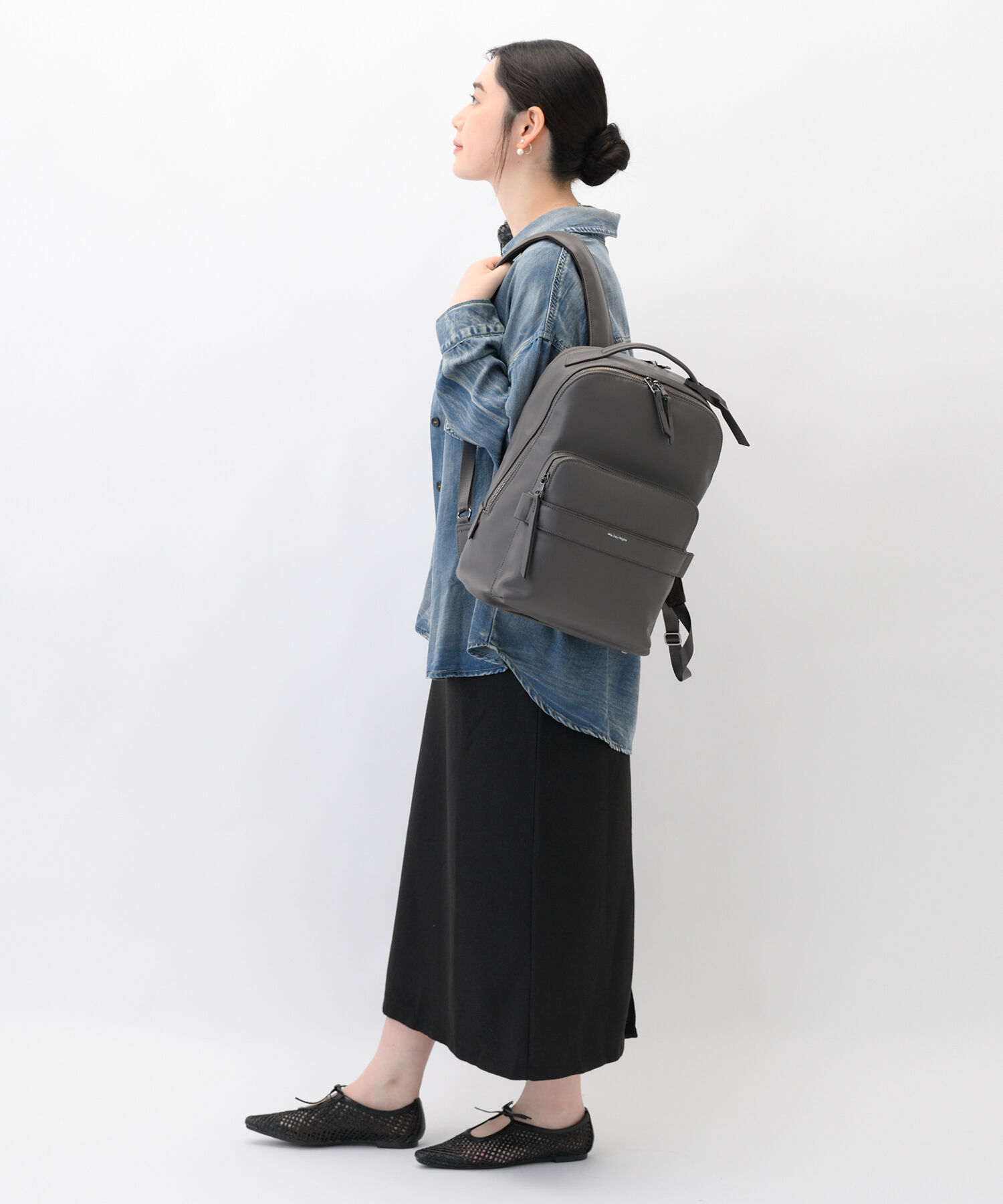 W&.Day/Night「W&.Day/Night ティルカ ラウンドリュック A4サイズ 14.0インチPC収納 19182」|リュック|