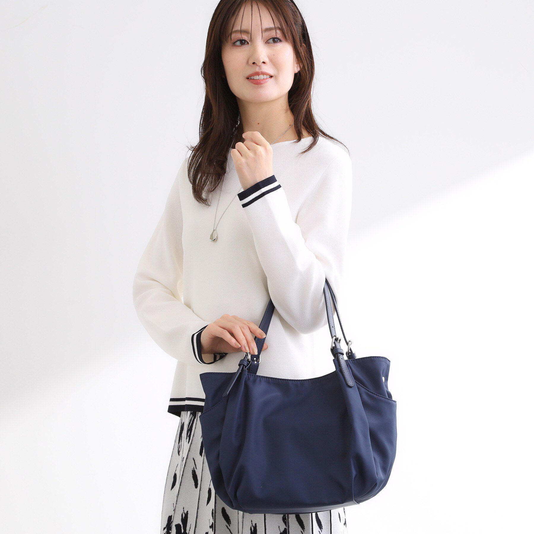 Reflect「【3WAY／しっかり収納／インナーバッグ入り／ショルダー付き】ナイロンバッグ」|ショルダー・メッセンジャー|