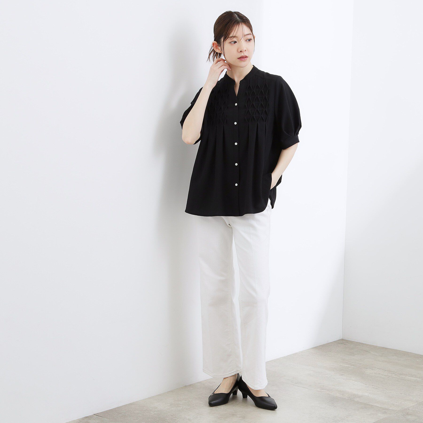 grove「【体型カバー】ON・OFF使えるスモッキングタックブラウス」|シャツ・ブラウス|