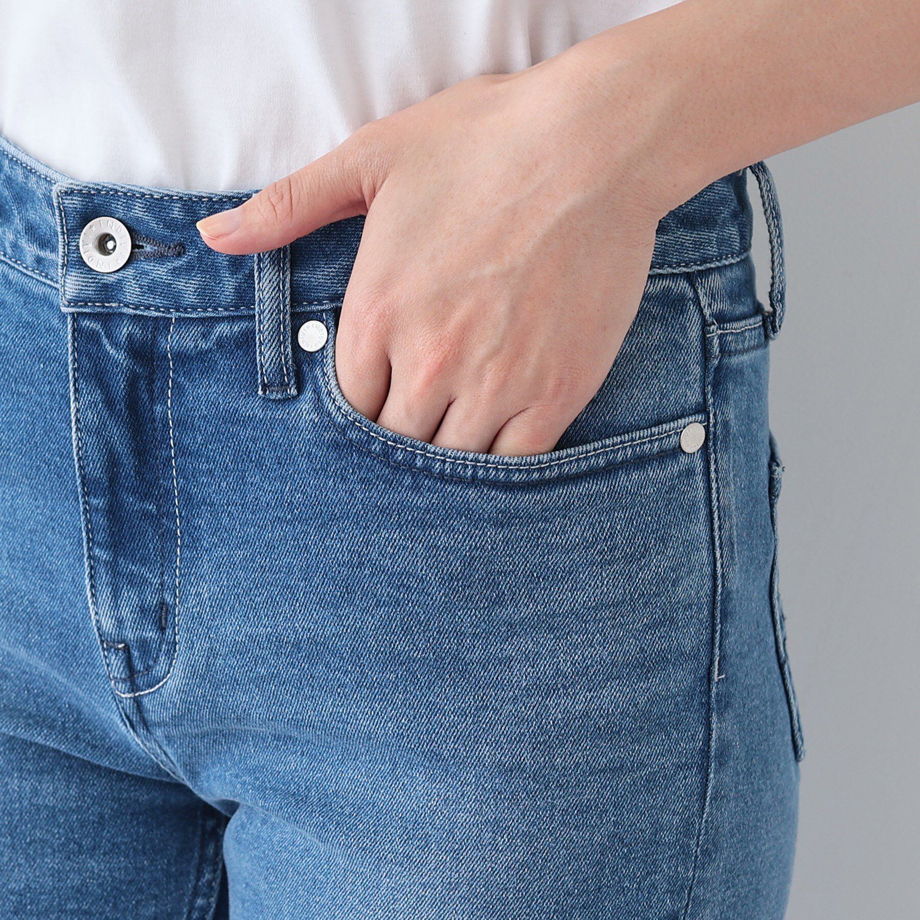 INDIVI「【通年活躍！褒められデニム】スキニー デニムパンツ」|デニム|