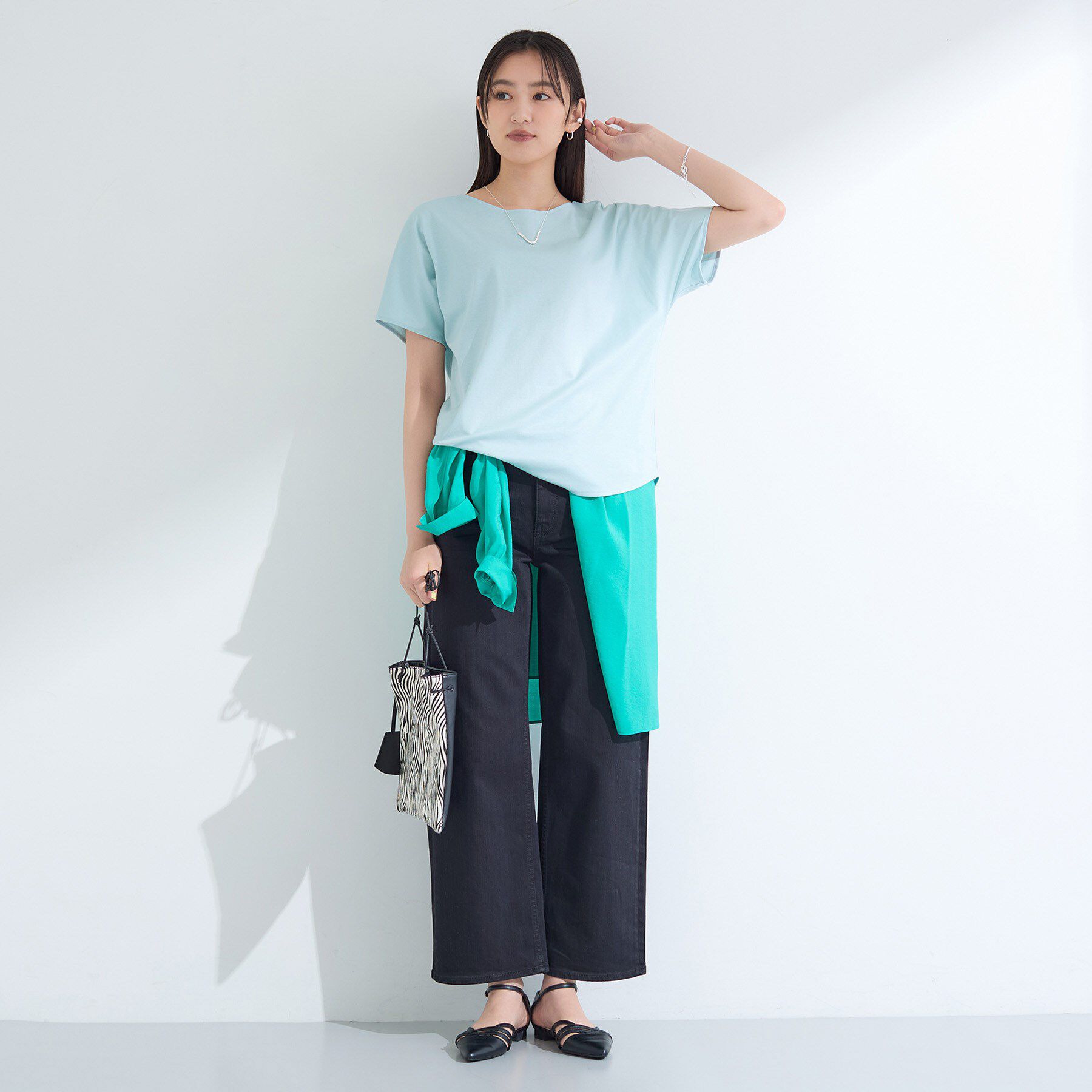 INDIVI「【インナーとしても活躍！】シンプルTシャツ」|Tシャツ・カットソー|