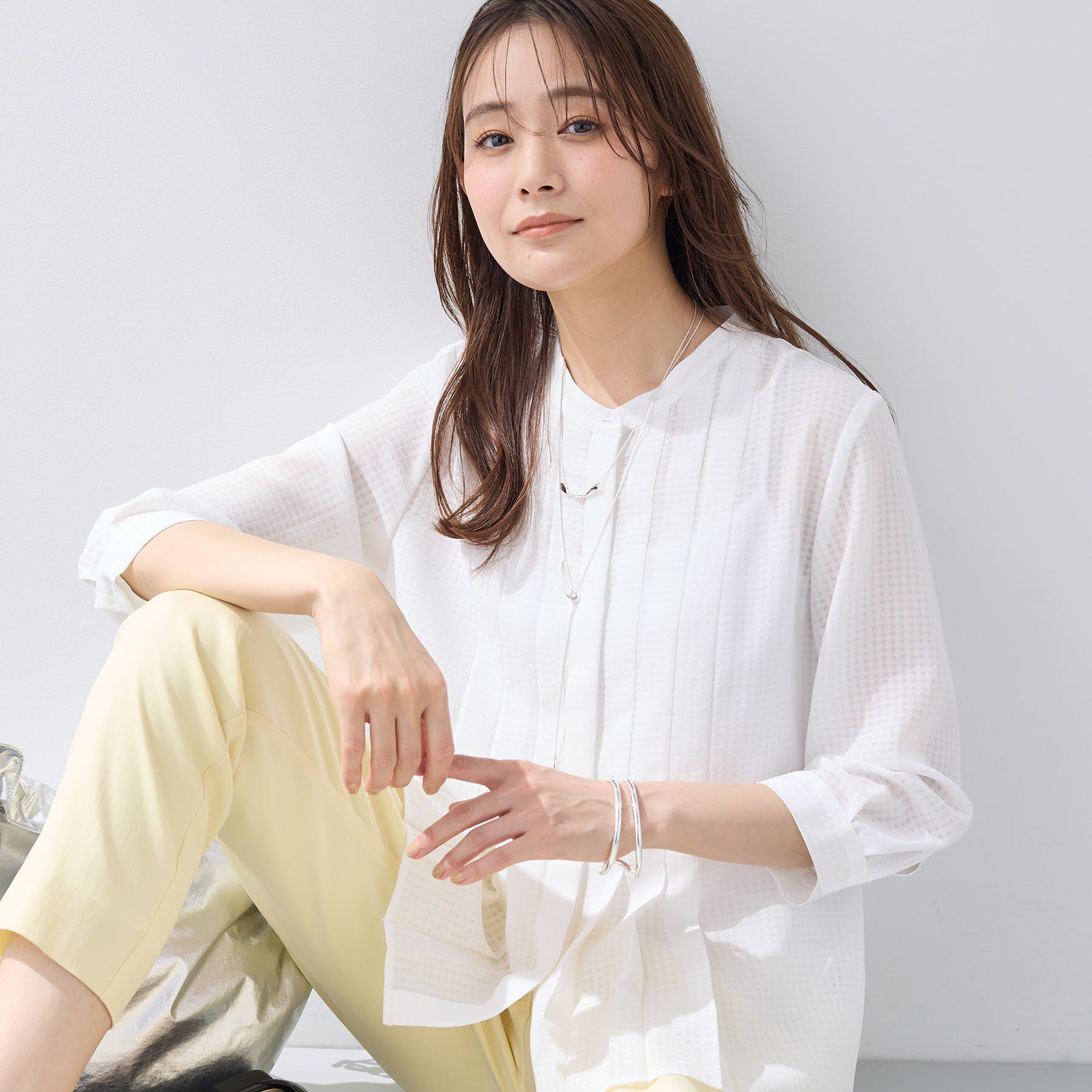 INDIVI「【洗える／大人シアー】タックプリーツ7分袖ブラウス」|シャツ・ブラウス|ホワイト(001)
