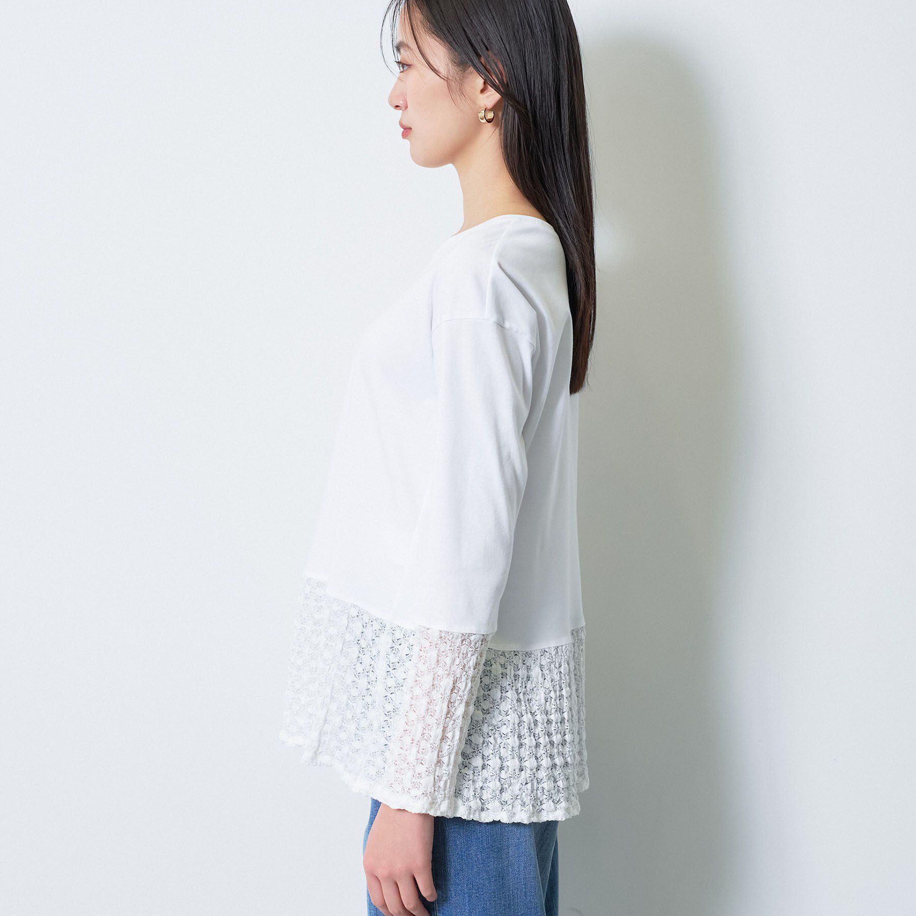 INDIVI「【洗える／レイヤードにおすすめ】シャーリングレース ロングTシャツ」|Tシャツ・カットソー|