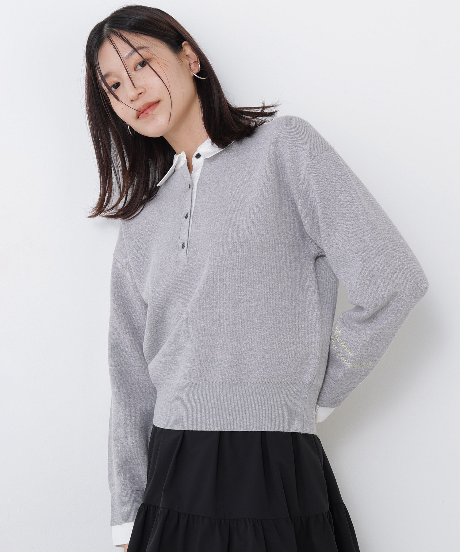  「〈N.〉シャツカラーロゴ刺繍ニット」|ニット・セーター|