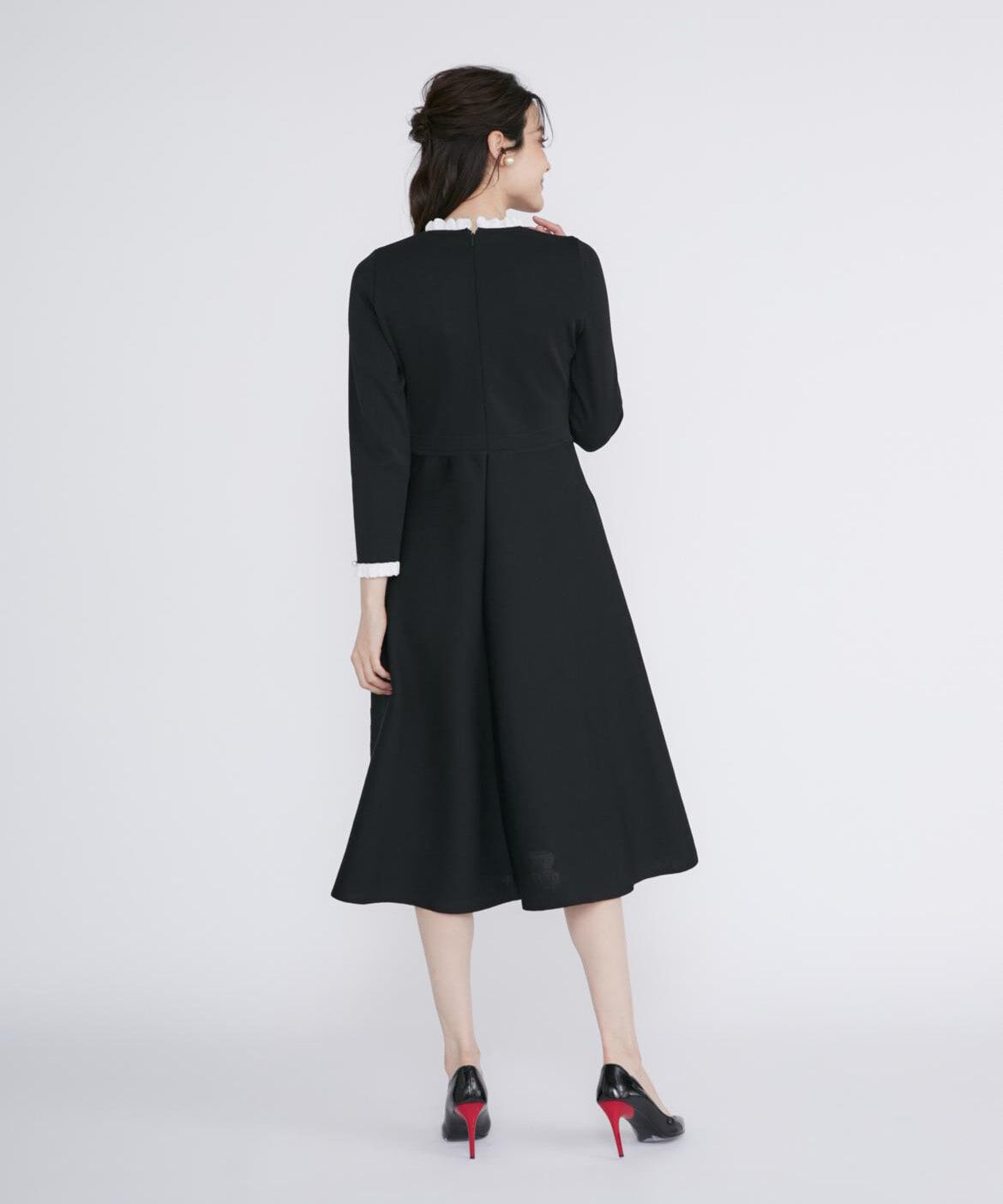 Maglie le cassetto「《M Maglie le cassetto》フリルデザインニットワンピ―ス」|ワンピース|