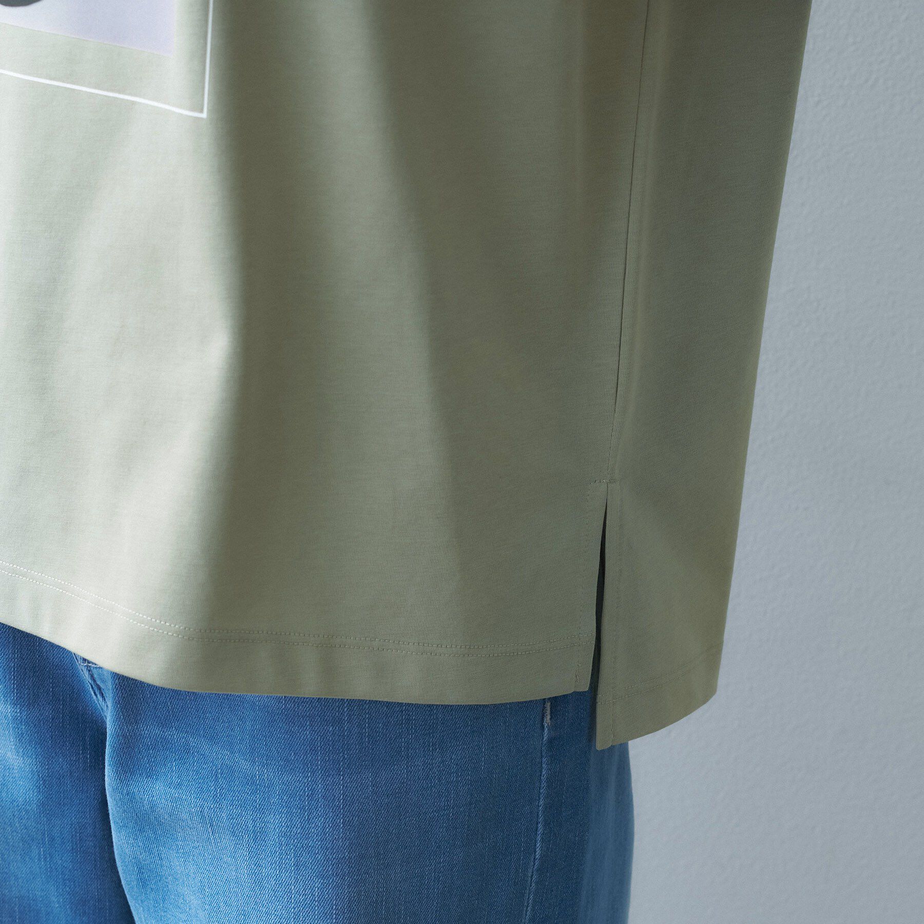 UNTITLED「【ロゴ/プリント】グラフィックTシャツ」|Tシャツ・カットソー|