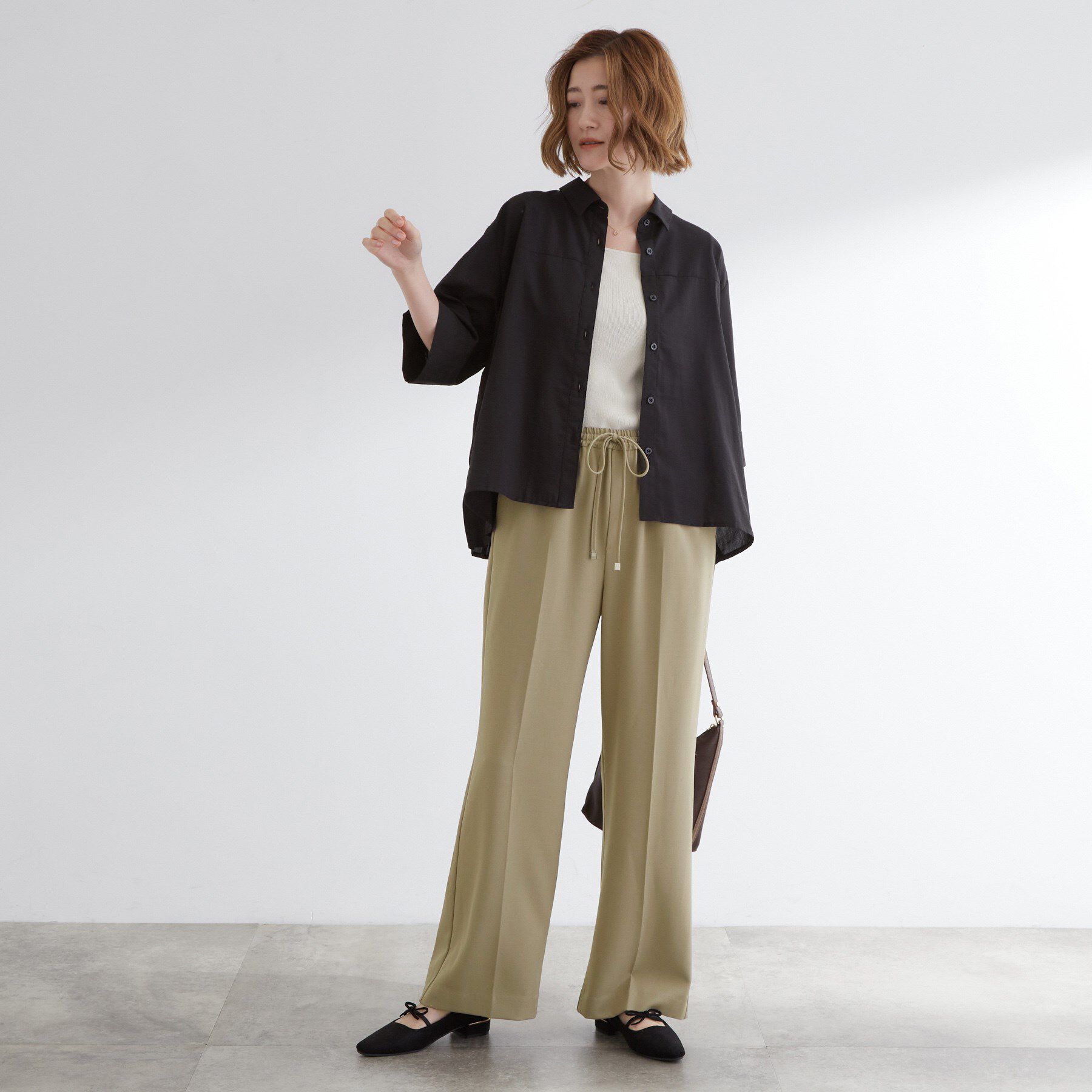 grove「すっきりもリラックスも叶える　ウエストイージー美脚フレアパンツ」|その他|