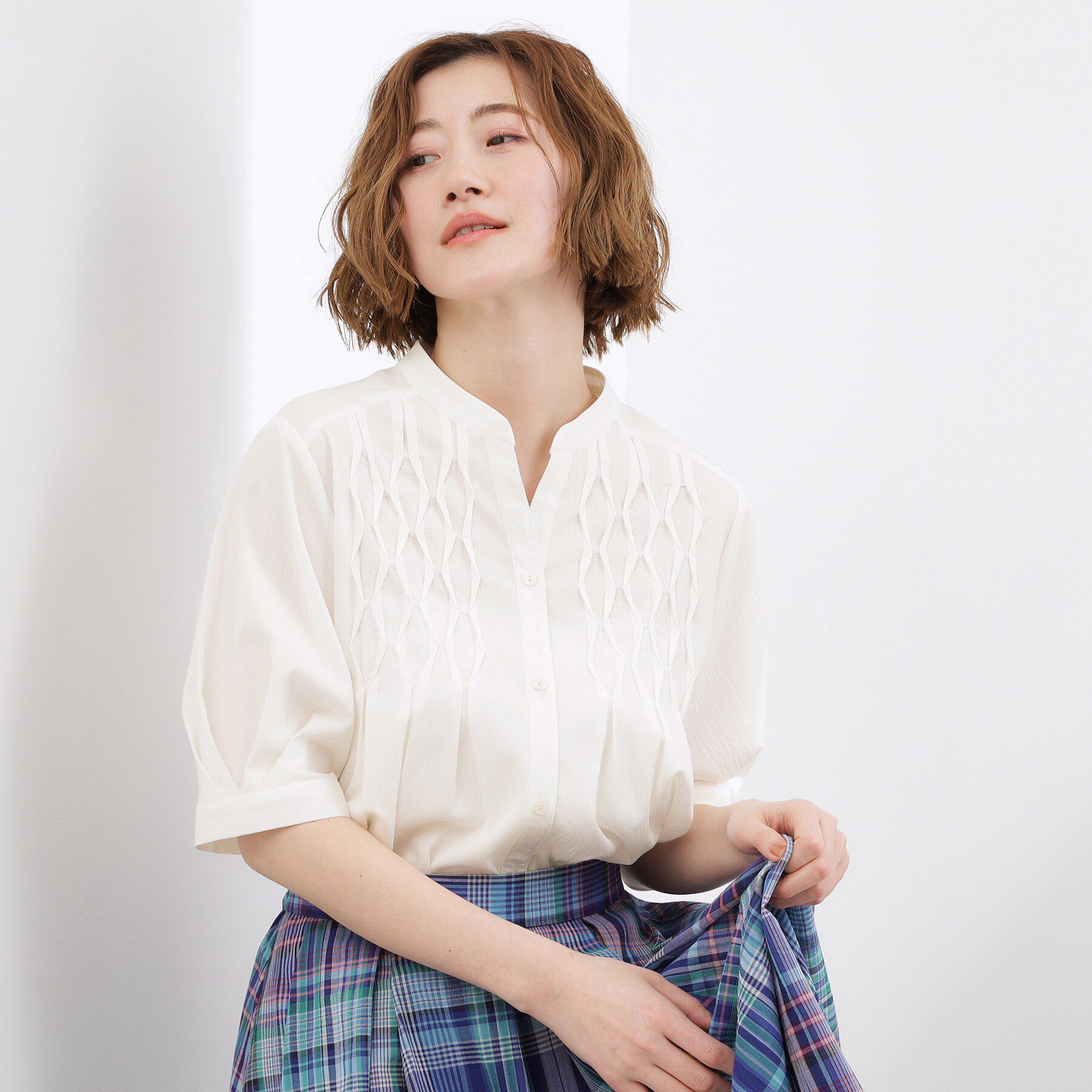 grove「【体型カバー】ON・OFF使えるスモッキングタックブラウス」|シャツ・ブラウス|