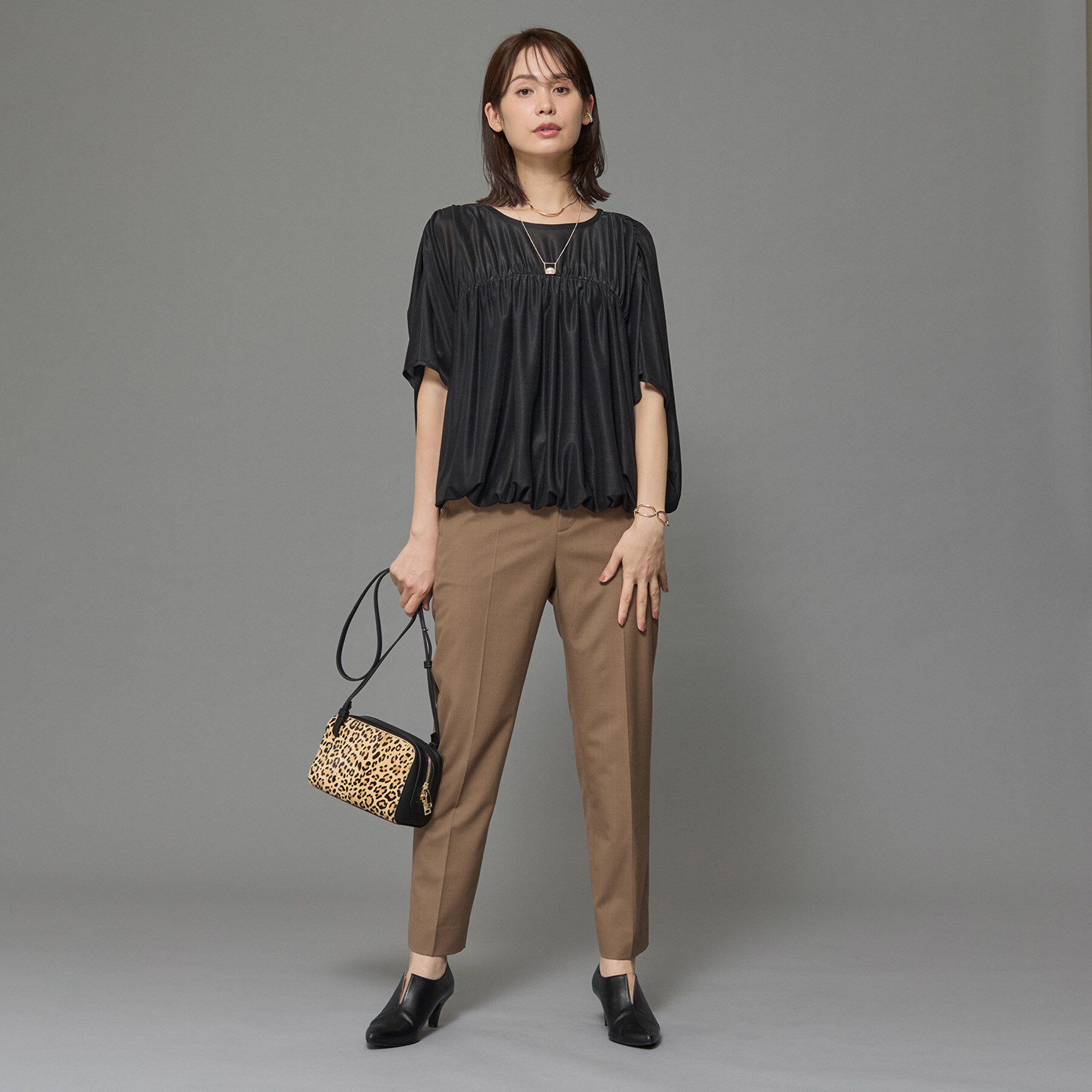 INDIVI「【洗える／体型カバー】シャーリングシアートップス」|Tシャツ・カットソー|