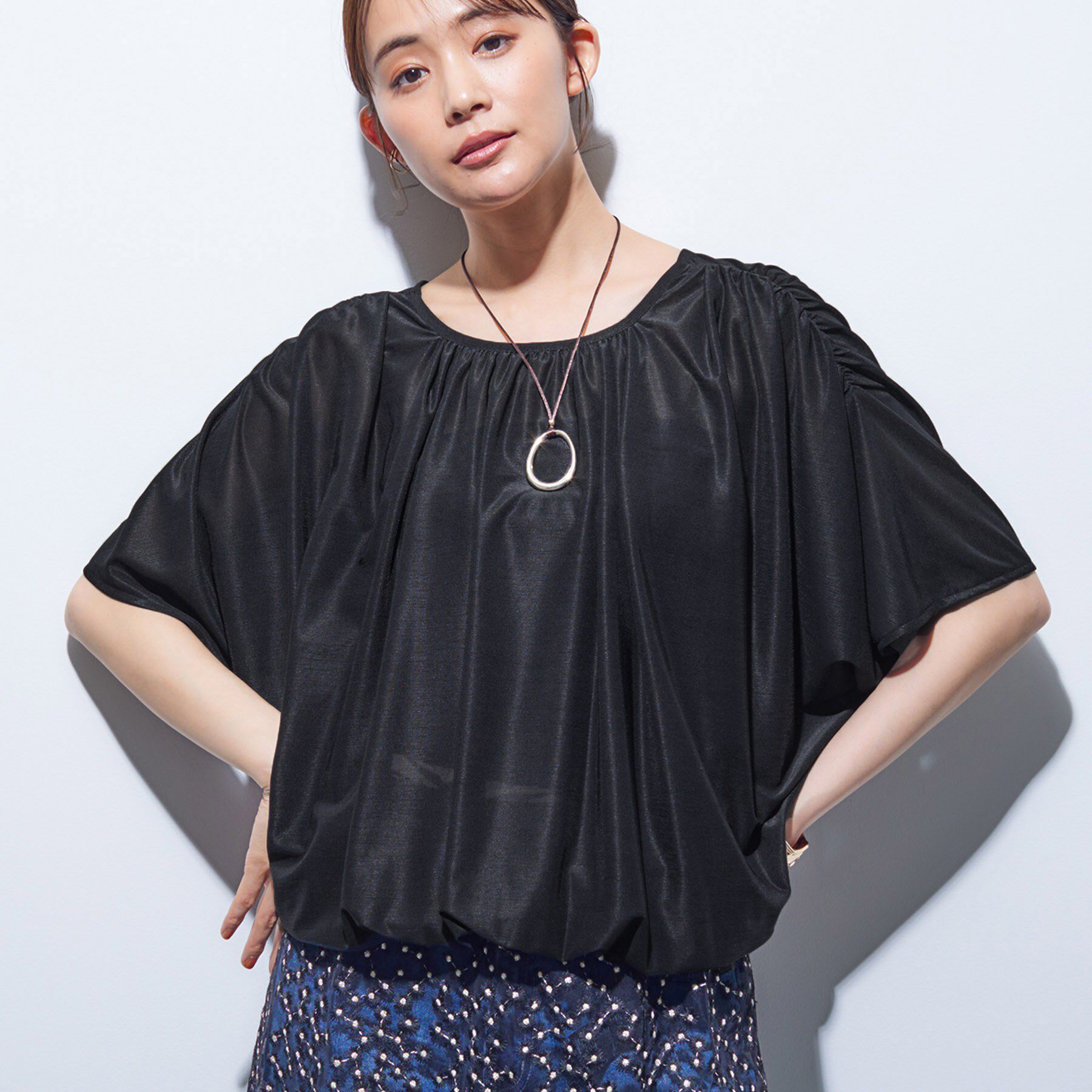 INDIVI「【洗える／体型カバー】シャーリングシアートップス」|Tシャツ・カットソー|