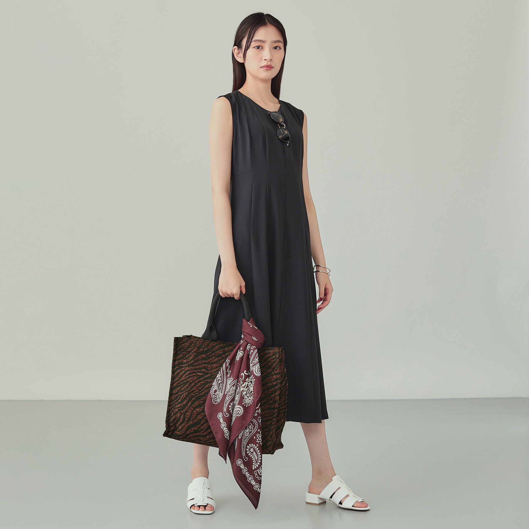 INDIVI「【選べる柄バリエ】スクエアトートバッグ」|トートバッグ|