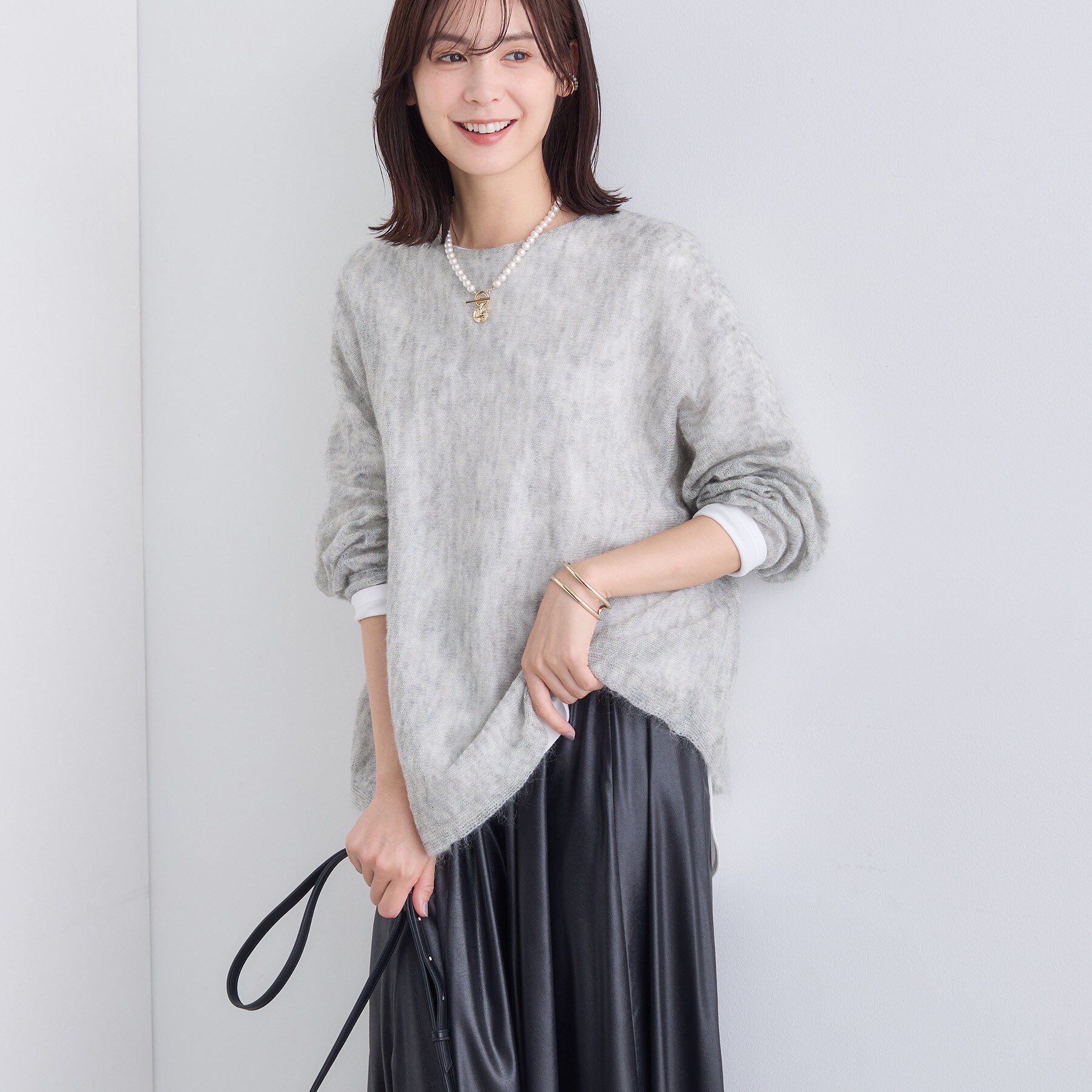 INDIVI「【キッドモヘヤ素材】ラウンドヘムニット」|ニット・セーター|