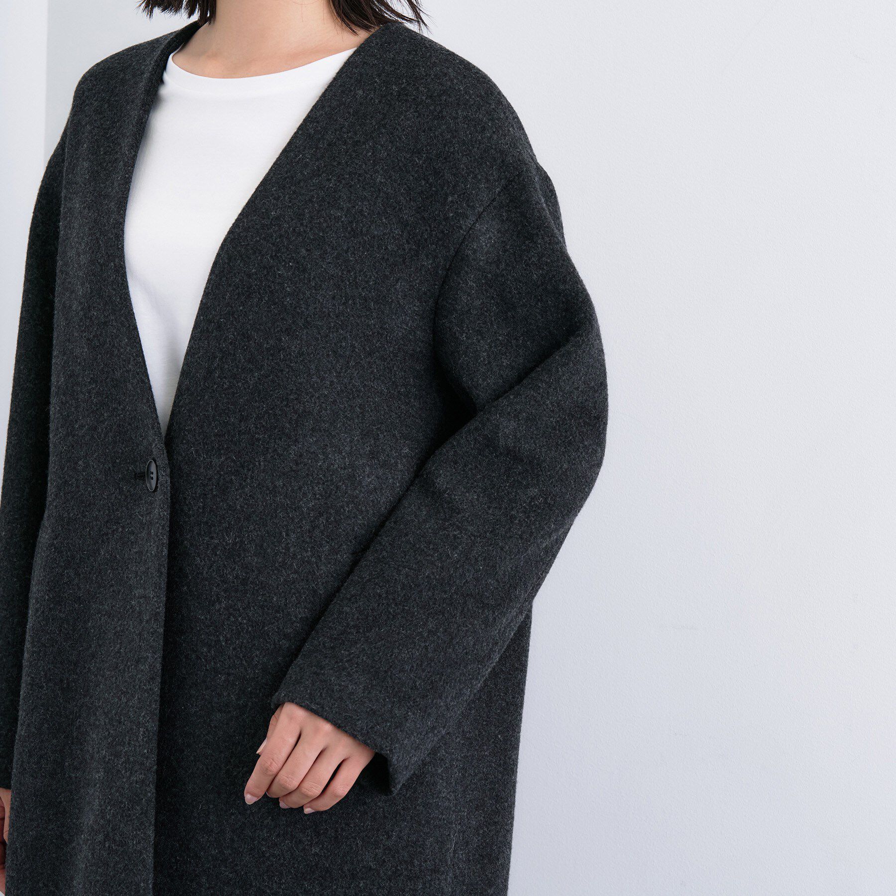 INDIVI「【軽量／ウール混】ライトフォルム ロングコート」|ノーカラーコート|