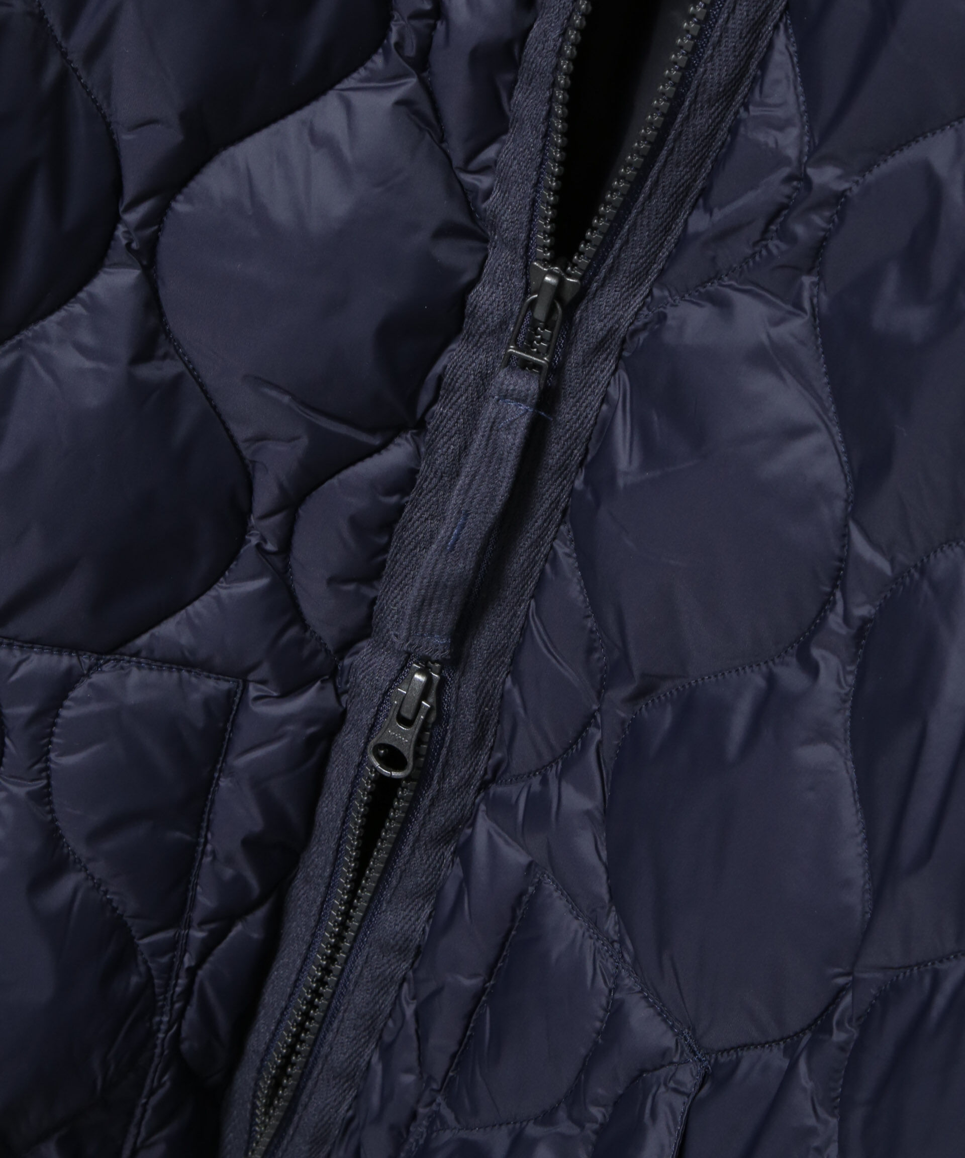 NANO universe「TAION/MILITARY V NECK W-ZIP DOWN VT」|ダウン|