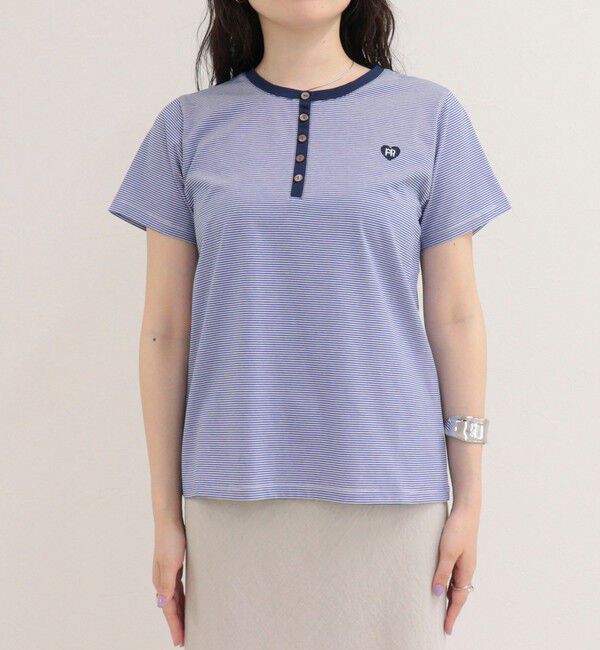 fredy emue「【昨年大人気！待望の再登場】ハートFR刺しゅうヘンリーネックTシャツ」|Tシャツ・カットソー|