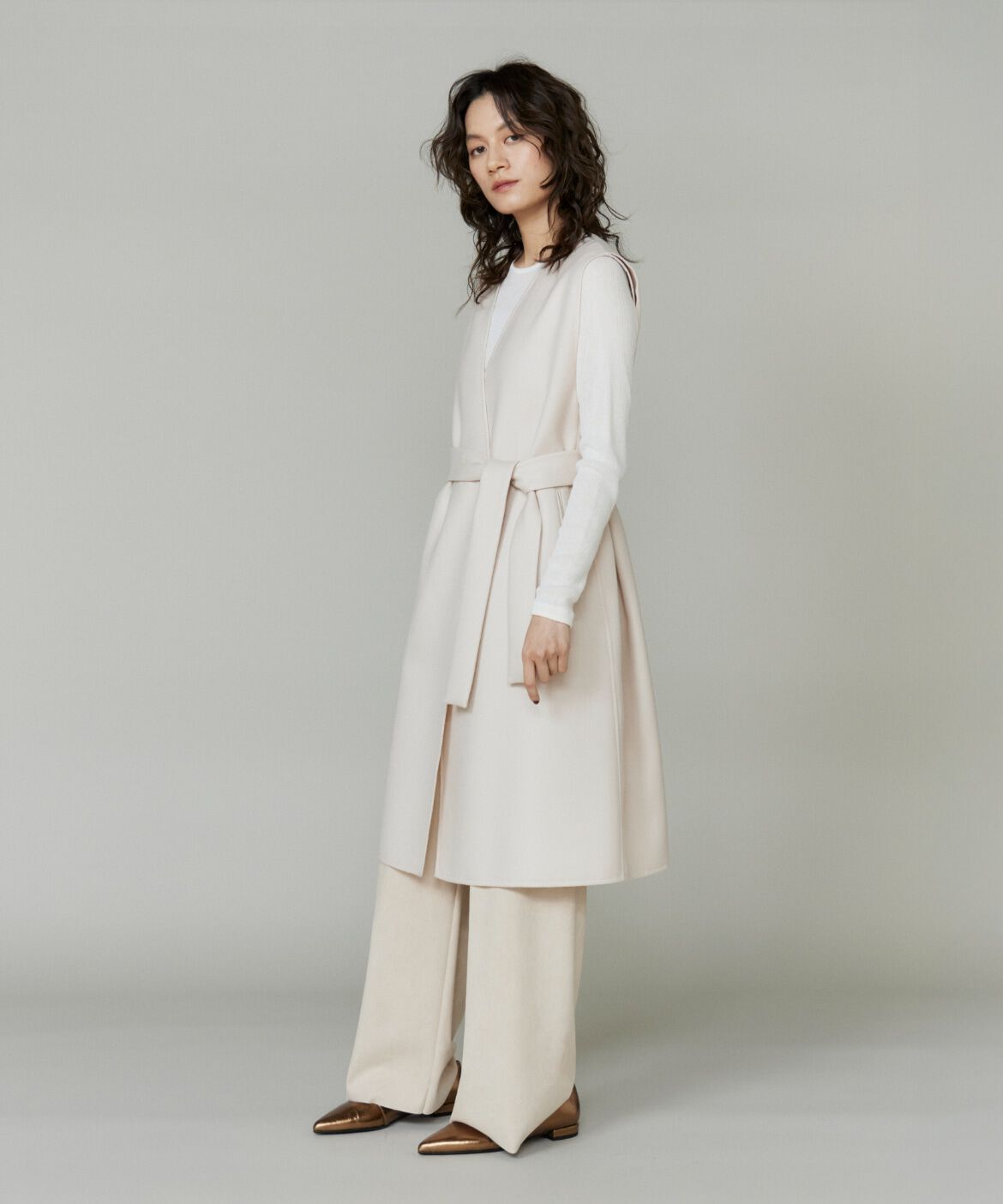 la veille by SUPERIOR CLOSET「《大きいサイズ》オーバージレ」|ダウンベスト・ベスト|