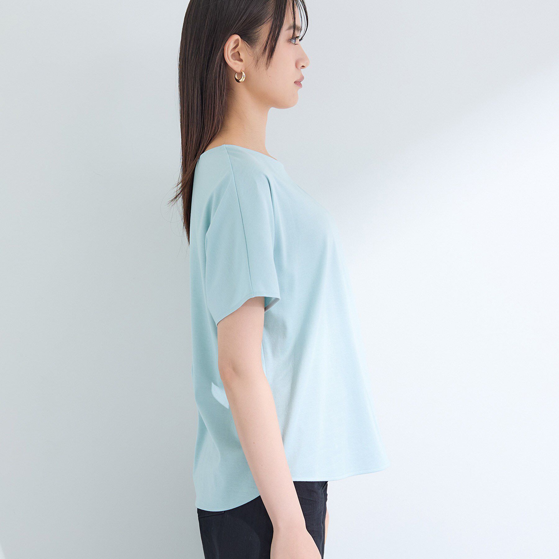 INDIVI「【インナーとしても活躍！】シンプルTシャツ」|Tシャツ・カットソー|
