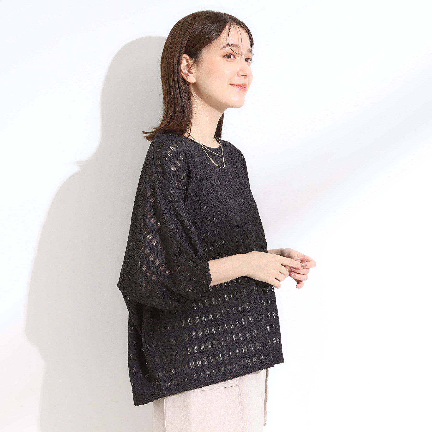 SHOO･LA･RUE「【S-LL】涼やかで好印象 シアーチェック ドルマントップス」|Tシャツ・カットソー|