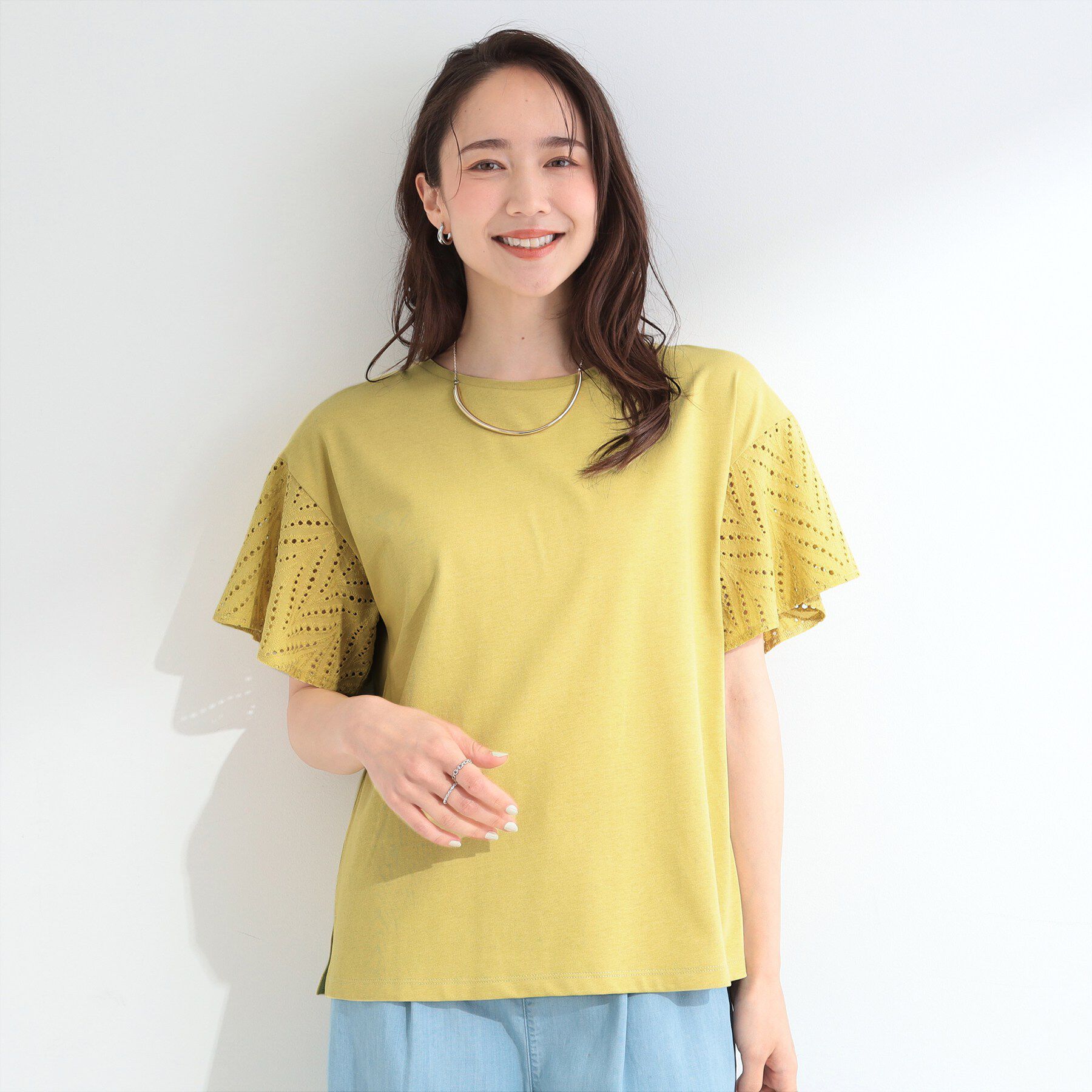 SHOO･LA･RUE「【S-LL/洗濯機可/体型カバー】汗じみが気になりにくい お袖レースフレアTシャツ」|Tシャツ・カットソー|