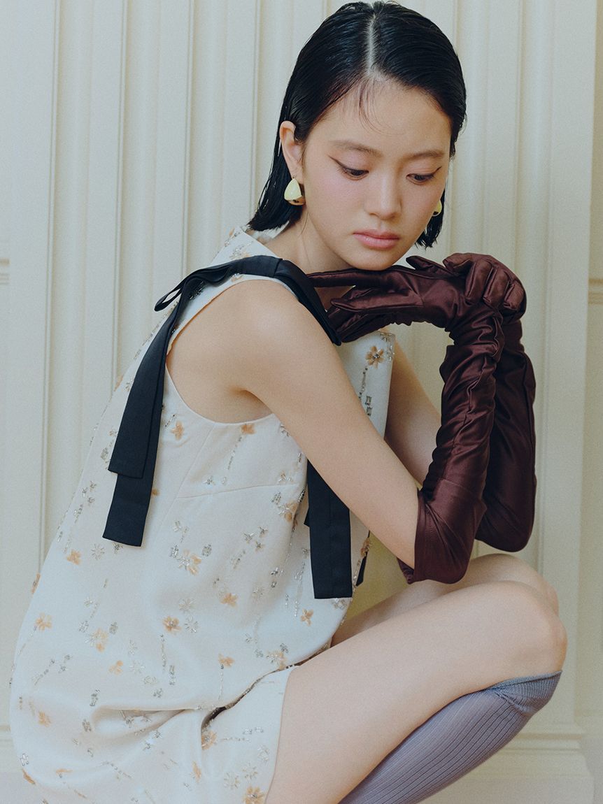 LILY BROWN「[L.B CANDY STOCK] ショルダーリボンビジューミニワンピース」|ワンピース|