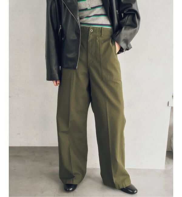 Spick and Span「《一部店舗+WEB限定カラー有り》バックサテンストレッチベイカーパンツ」|カーゴ|カーキ