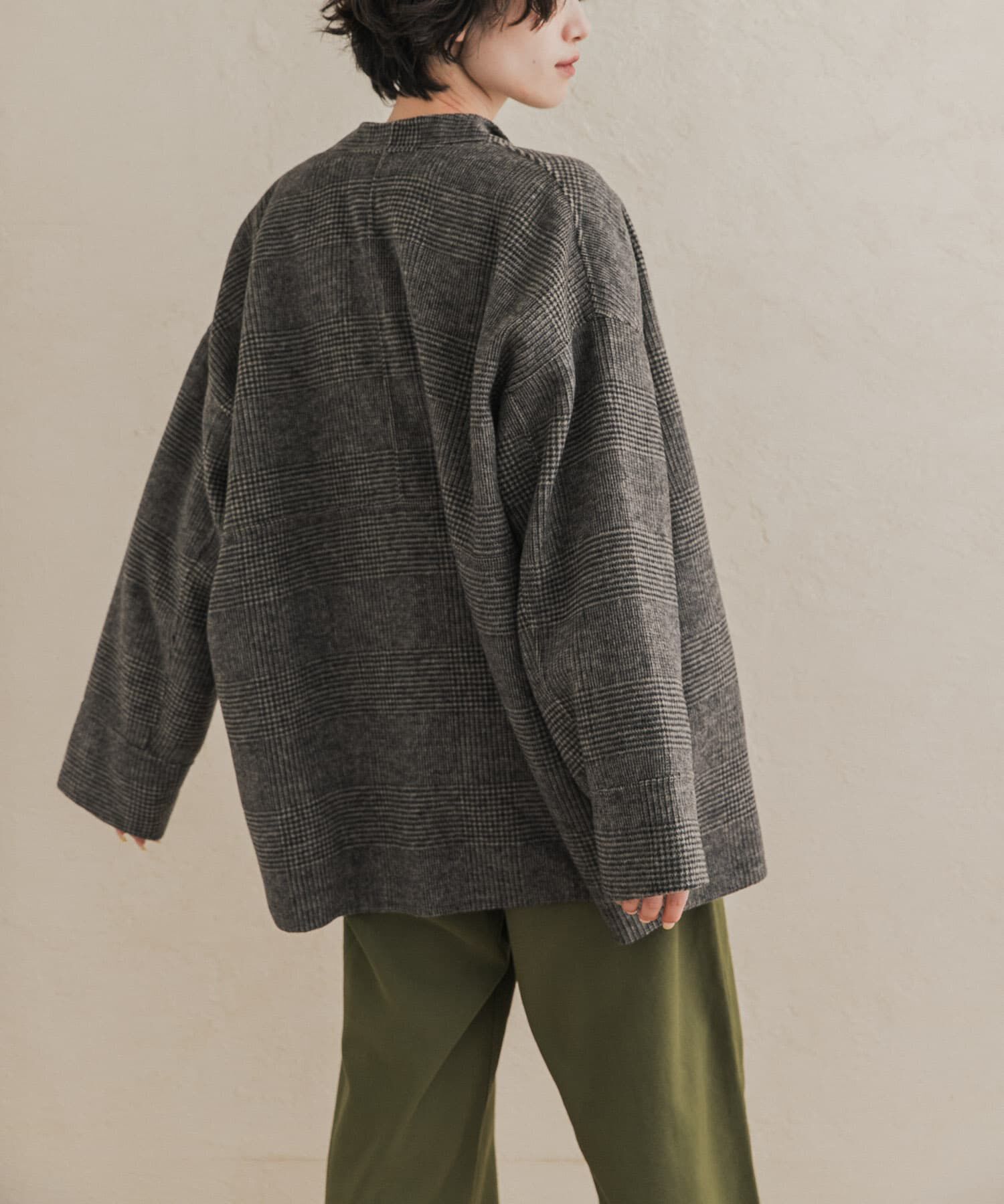 URBAN RESEARCH DOORS「ウールリバーミドルガウンコート 26AW」|ノーカラーコート|