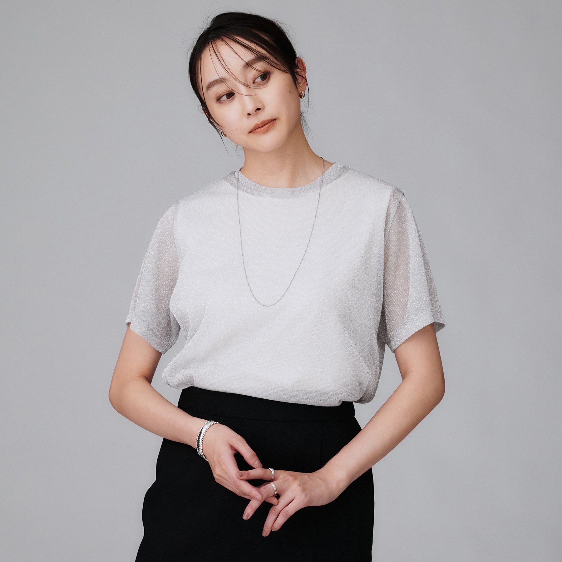 UNTITLED「【洗える】ラメシアーTシャツ」|Tシャツ・カットソー|