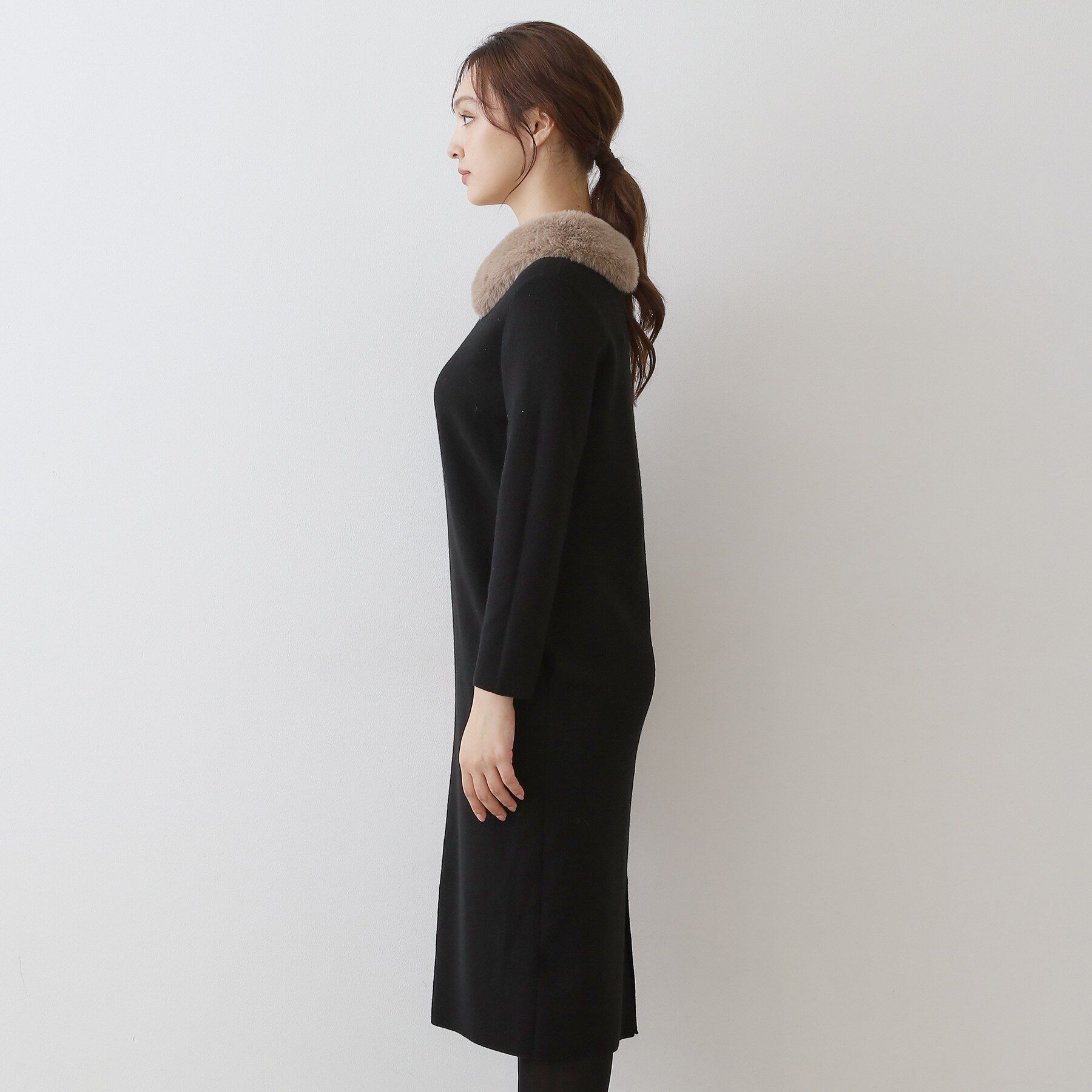 DRESSTERIOR「ファーカラーニットワンピース」|ワンピース|