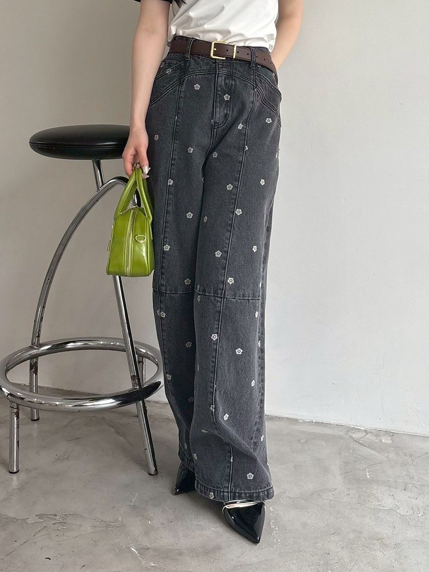 LILY BROWN「【WEB限定】【LILY BROWN&times;MARY QUANT】デイジー柄ワイドデニムパンツ」|デニム|