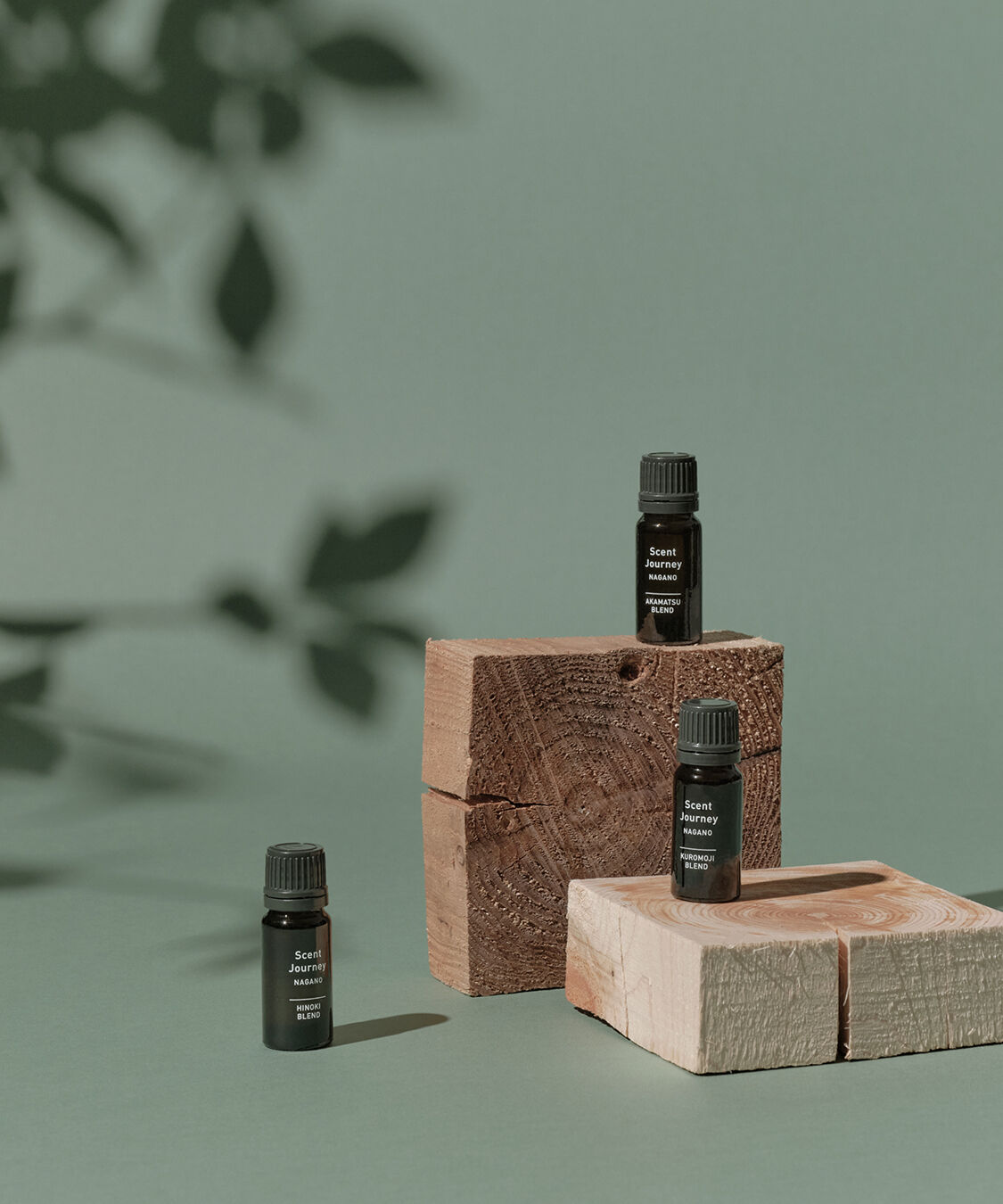 アットアロマ「【香るNAGANO】クロモジブレンド10ml」|アロマ・ルームフレグランス|