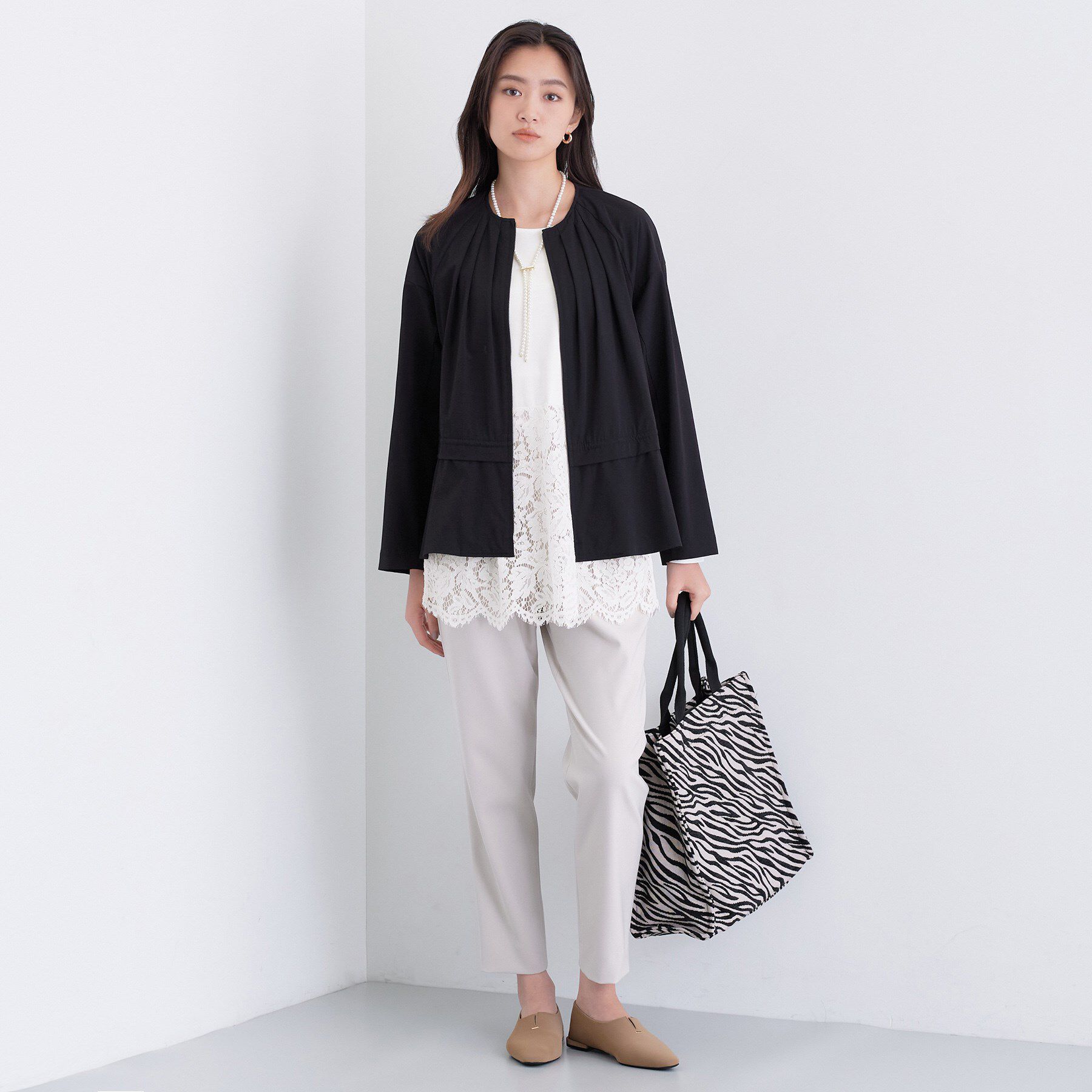 INDIVI「【レイヤードにおすすめ】レース切り替えカットソー」|Tシャツ・カットソー|