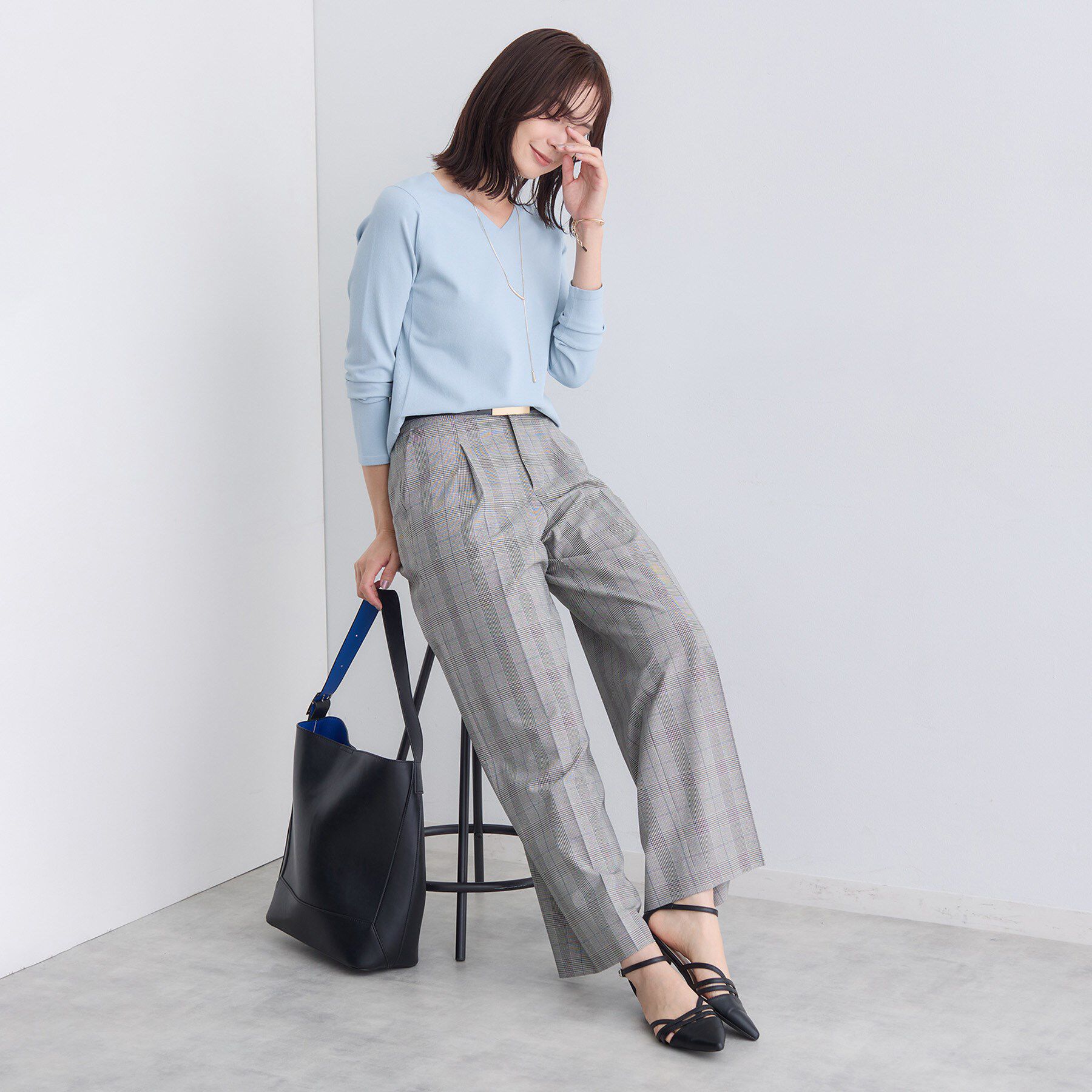INDIVI「【洗える】Vネックコンパクトニット」|ニット・セーター|
