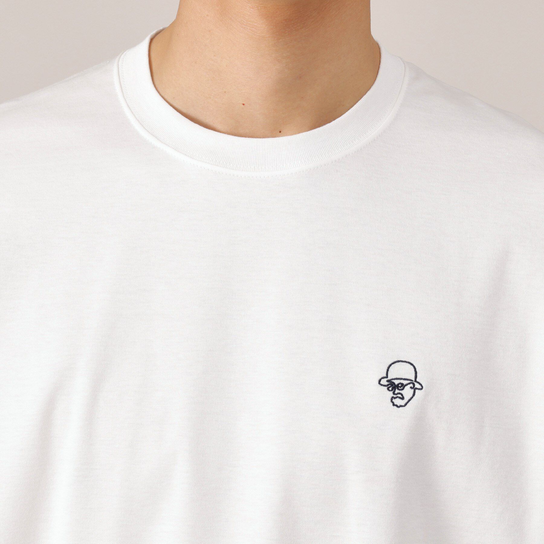 TAKEO KIKUCHI「ワンポイント カラー刺繍 Tシャツ」|Tシャツ・カットソー|
