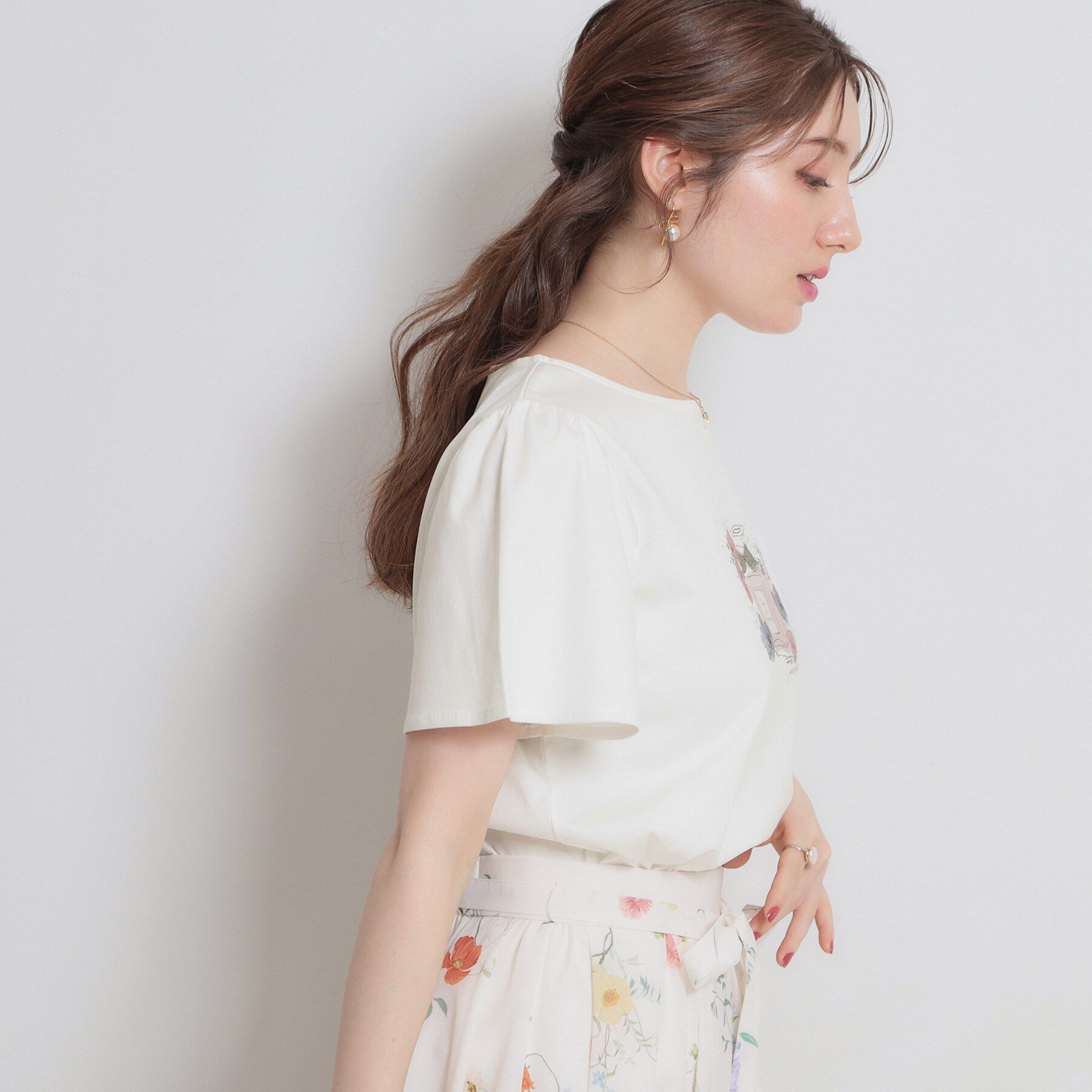 Couture broach「【接触冷感・UVカット】パフュームプリントTシャツ」|Tシャツ・カットソー|