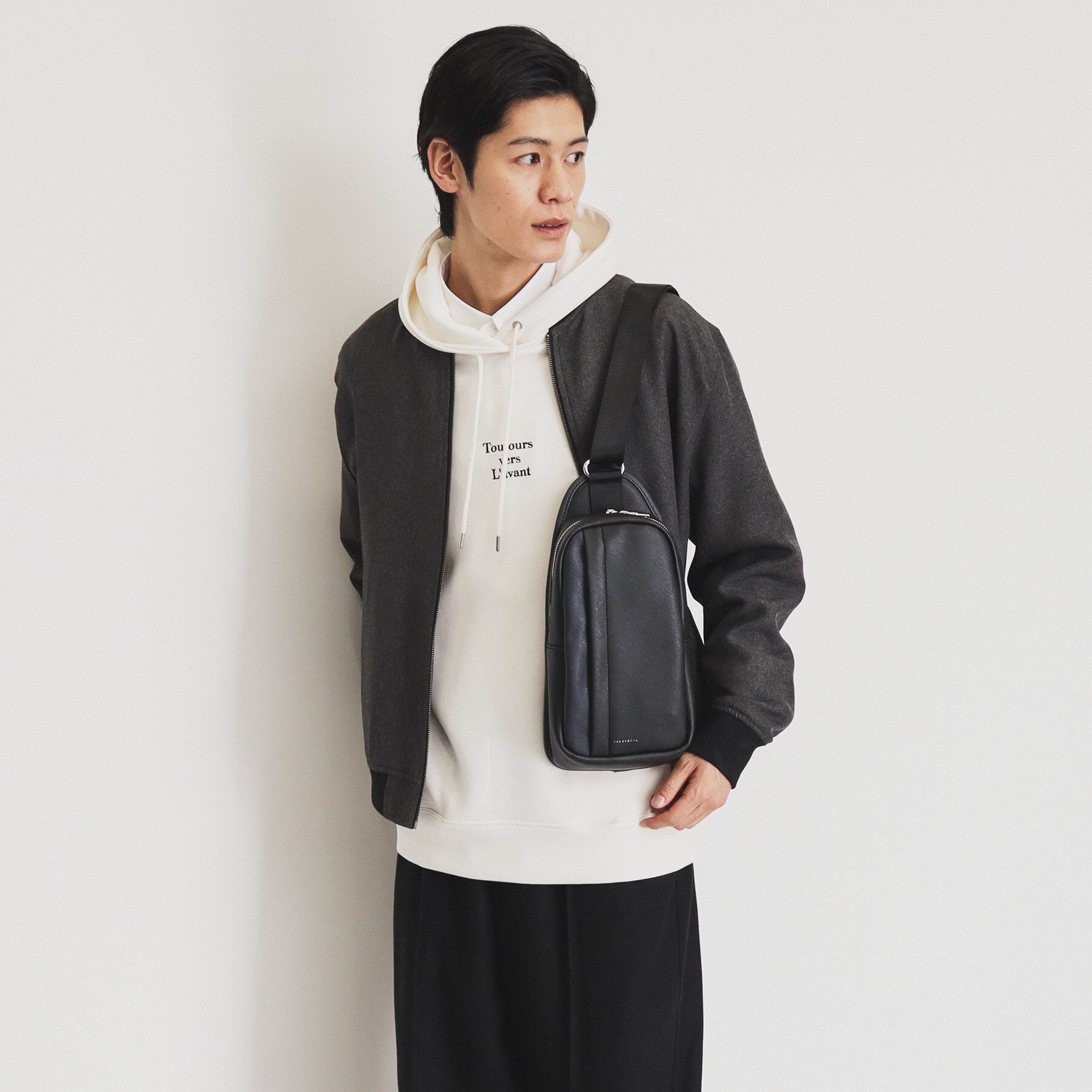 THE SHOP TK「【ご好評につき再入荷！！】サフィアーノ切替えボディバック」|その他|
