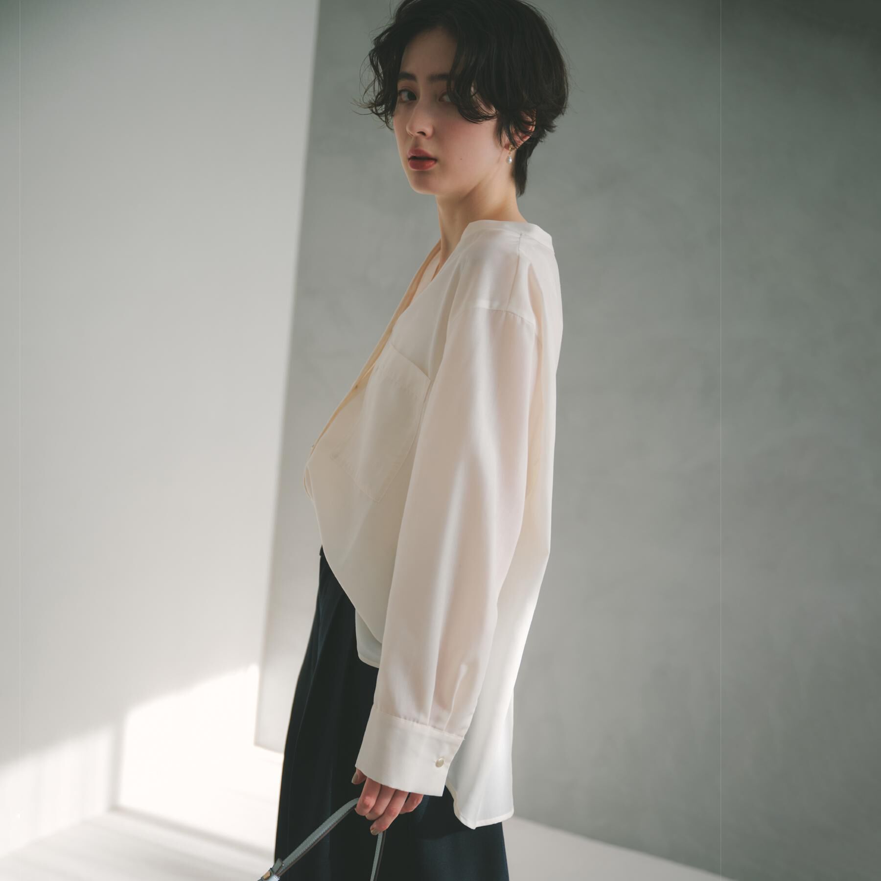 THE SHOP TK「【刻みネックですっきり見え】Wポケット金ボタンシャツ」|シャツ・ブラウス|