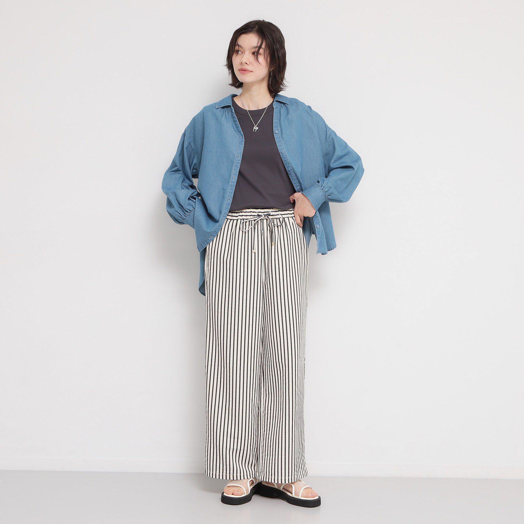 THE SHOP TK「【後ろ姿もサマになる】バックシャーリングシャツ」|シャツ・ブラウス|