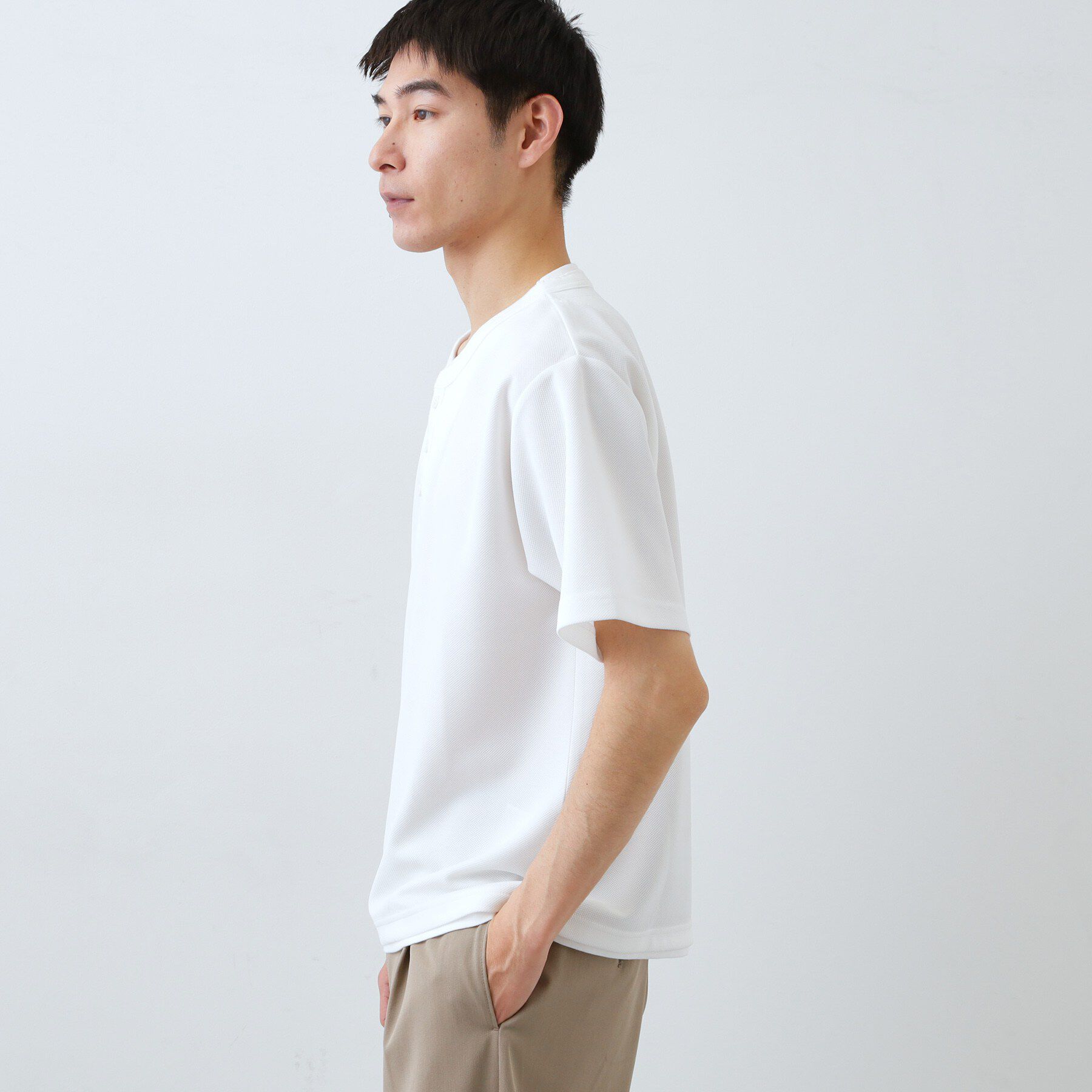 THE SHOP TK「【1枚でちゃんとして見える】ヘンリーネック レイヤード風 半袖Tシャツ 洗濯機OK」|Tシャツ・カットソー|