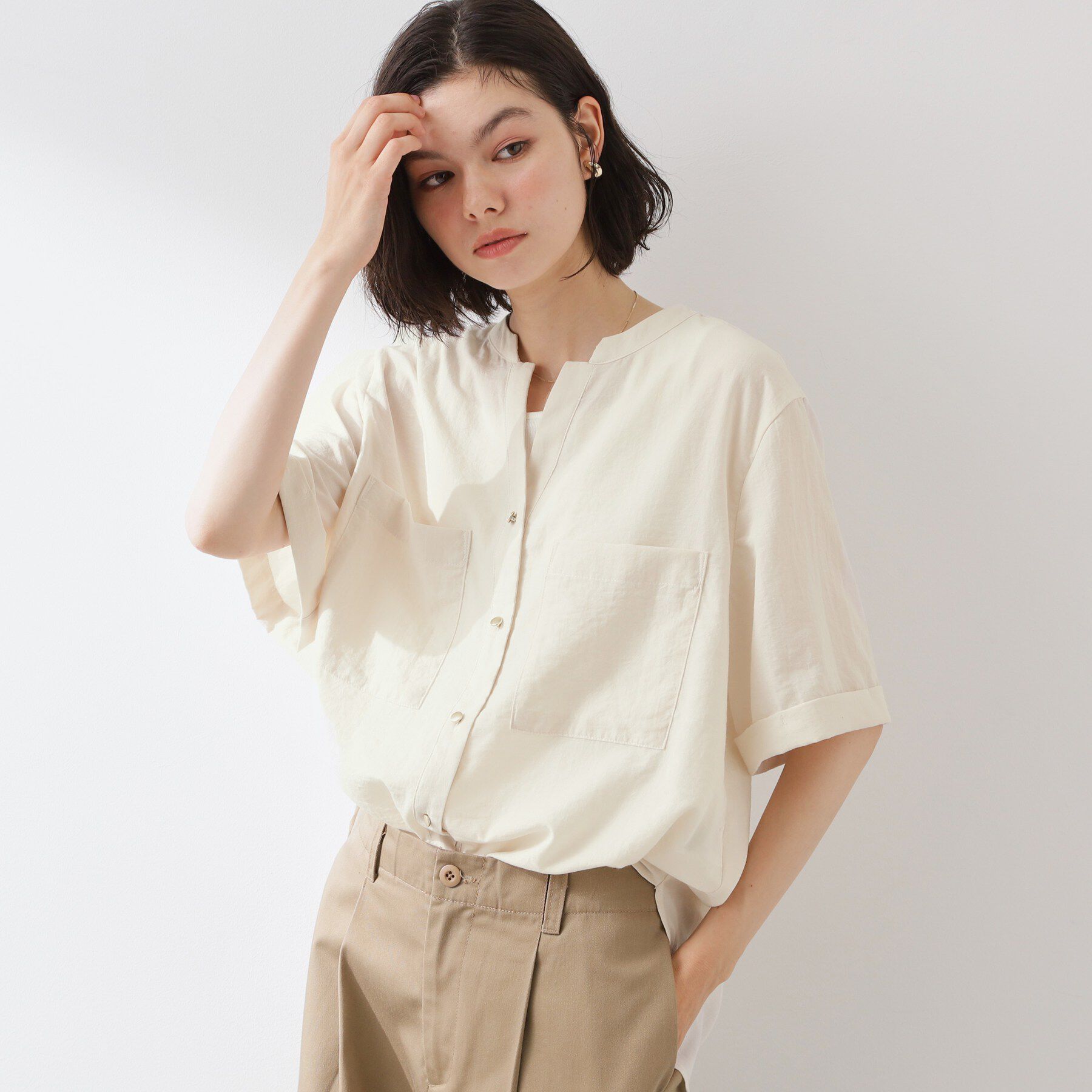 THE SHOP TK「【M-XL/秋始めにちょうどいい】細見え5分袖Wポケットシャツ」|シャツ・ブラウス|