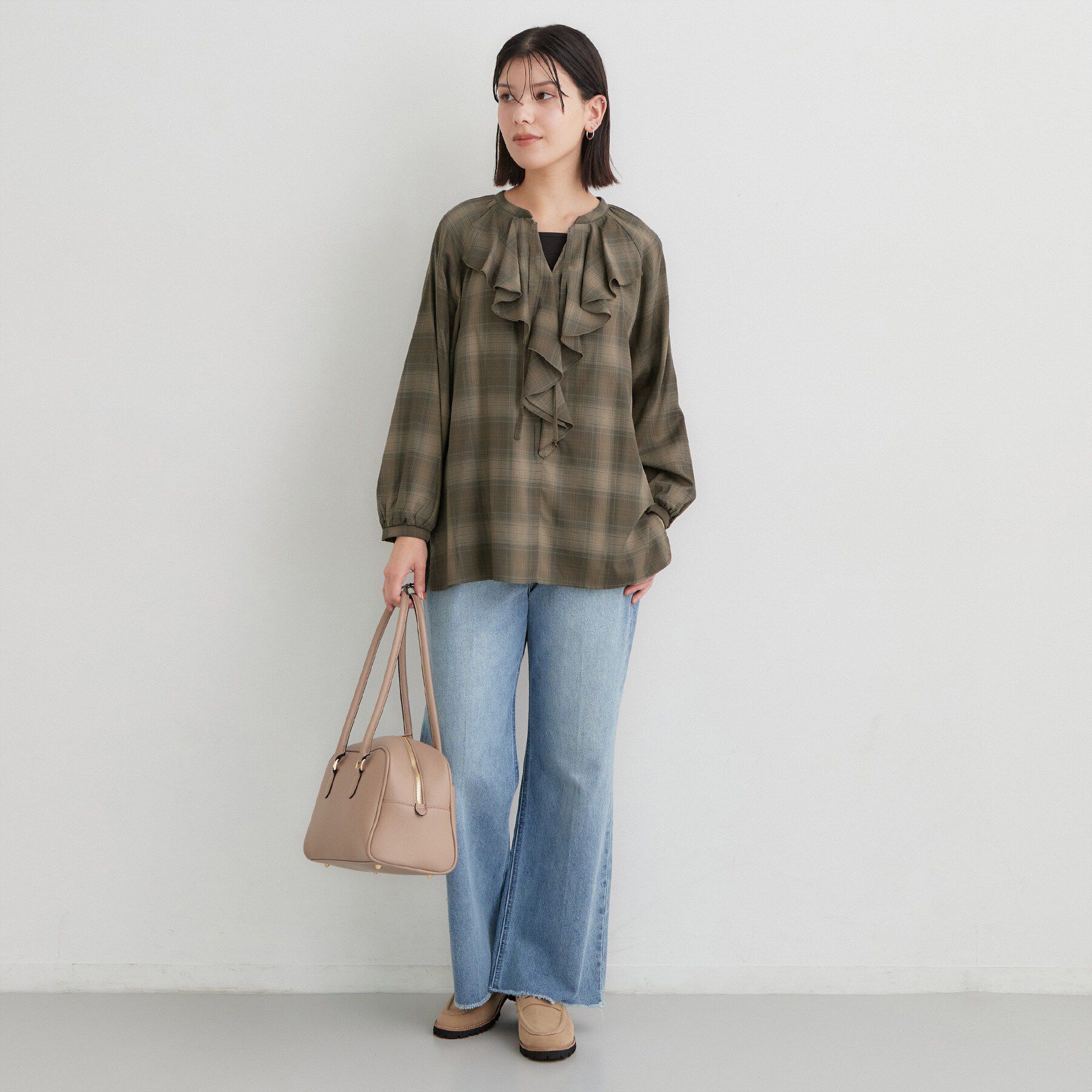 THE SHOP TK「【洗濯機OK】レトロな雰囲気 チェックフリルブラウス」|シャツ・ブラウス|