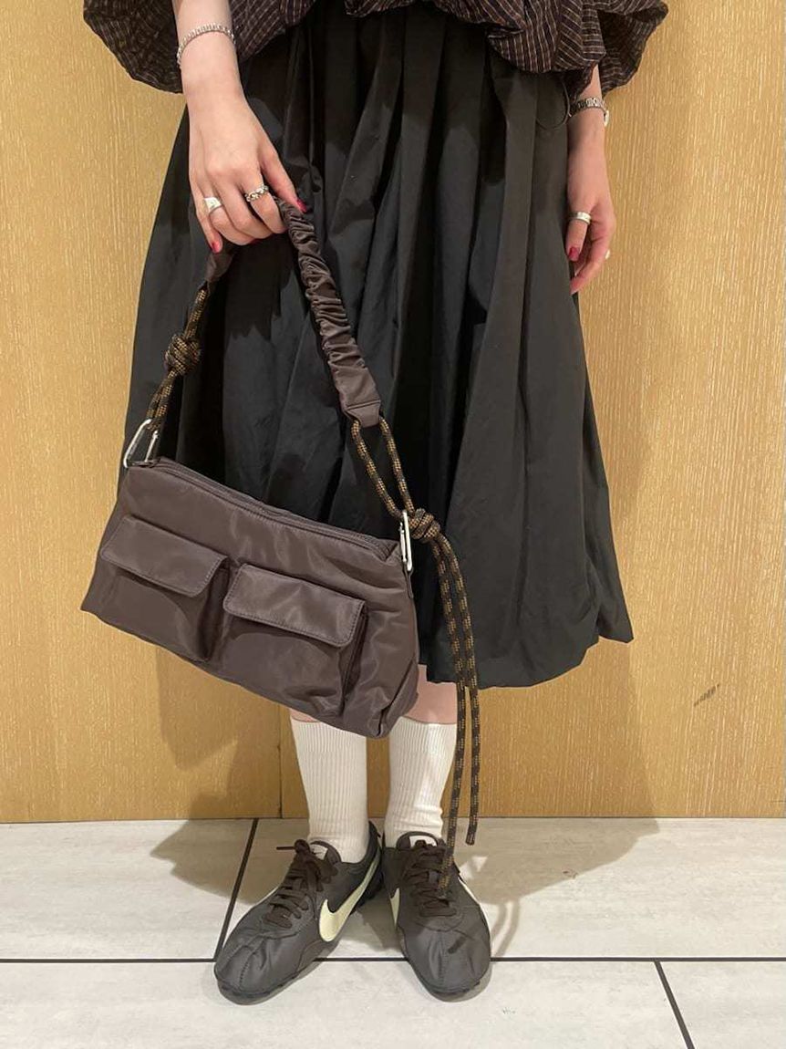 emmi atelier「【ONLINE限定カラーあり】ギャザーショルダーコードバッグ」|ショルダー・メッセンジャー|