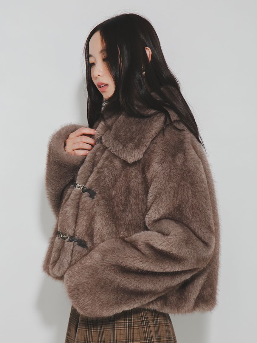 FURFUR「ビッグカラーエコファーショートコート」|ブルゾン・スタジャン|