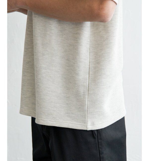 ikka「UNIVERSAL OVERALL ユニバーサルオーバーオール DAILYワンポイント刺繍Tシャツ」|Tシャツ・カットソー|